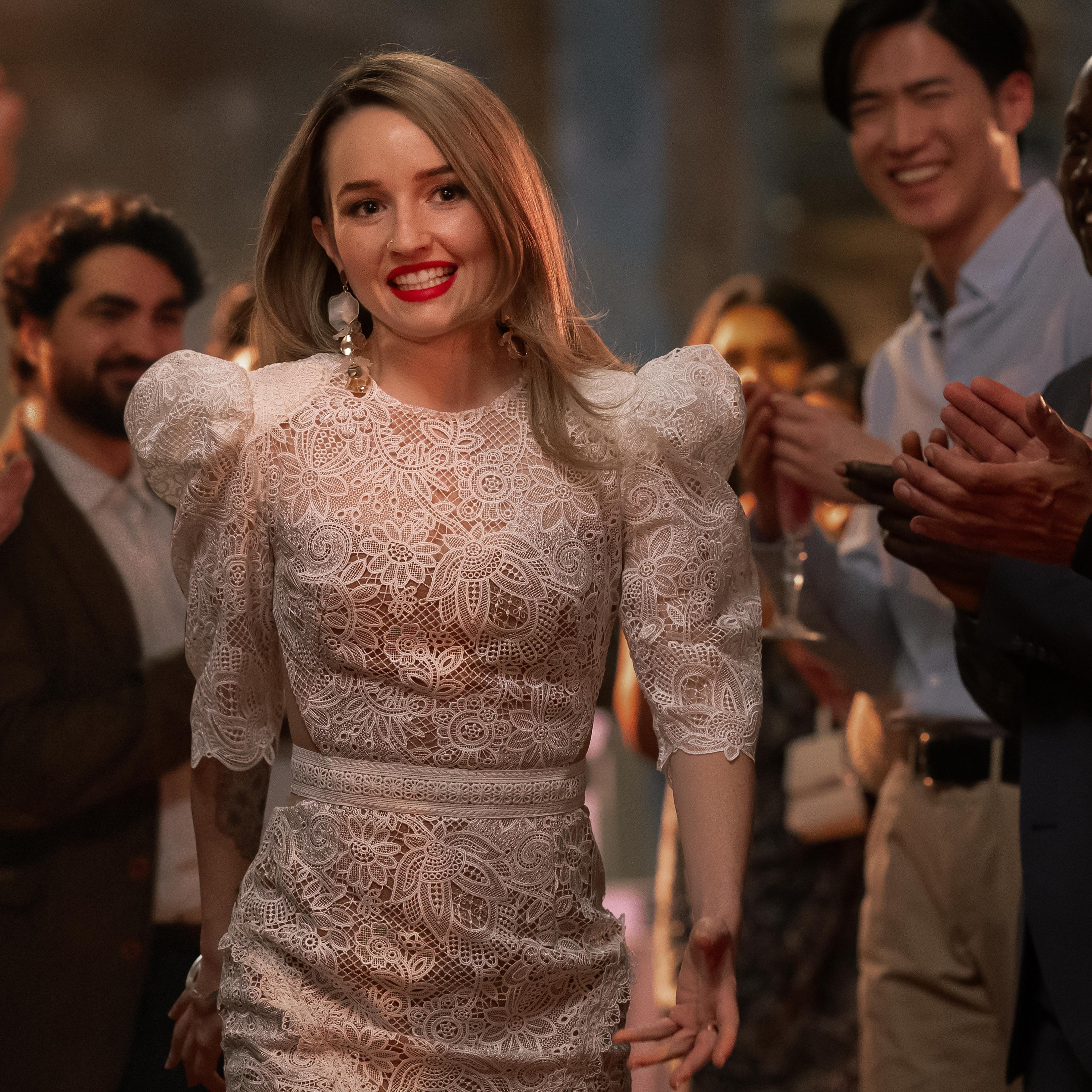 Kaitlyn Dever as Belle in Netflix series Apple Cider Vinegar.