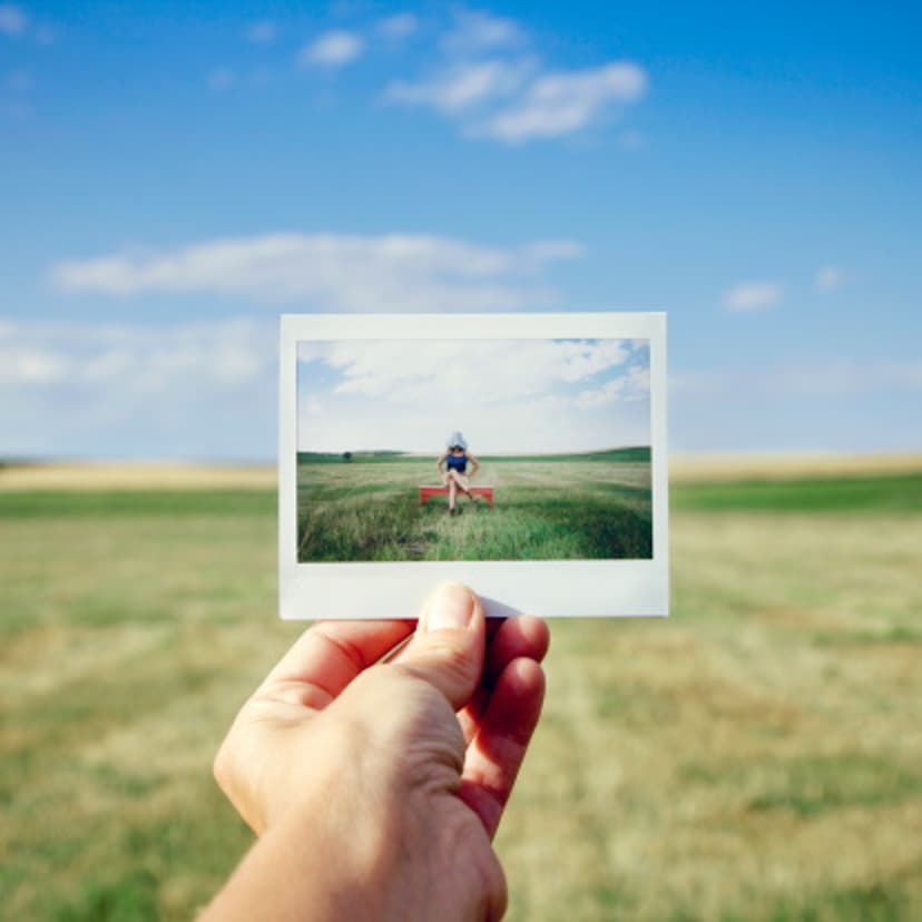 hand-holding-polaroid-photo