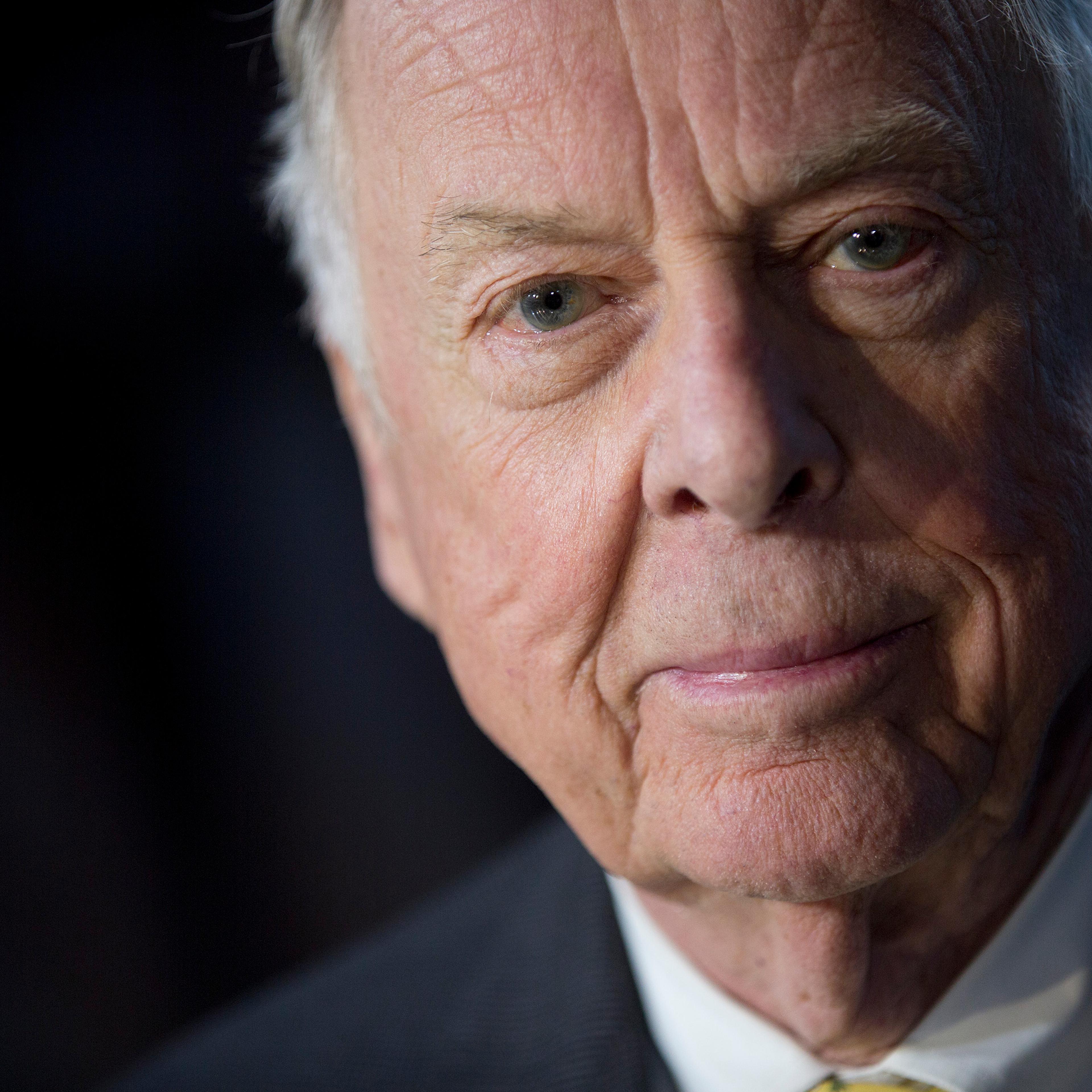 T. Boone Pickens, founder and chief executive officer of BP Capital LLC, sits for a photograph following a Bloomberg Television interview in Washington, D.C. on April 3, 2013.