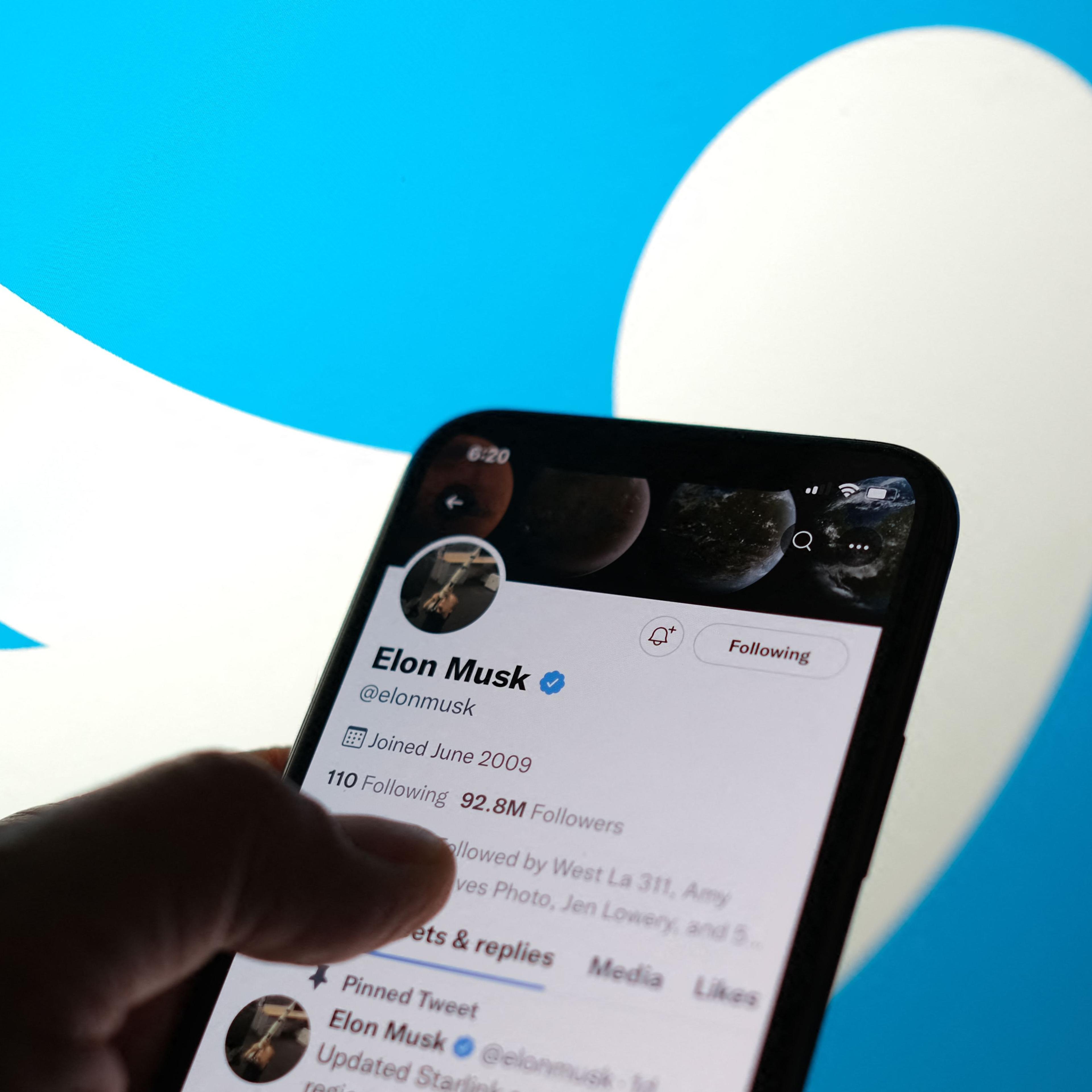 US-INTERNET-MERGER-TWITTER-MUSK-BUYOUT