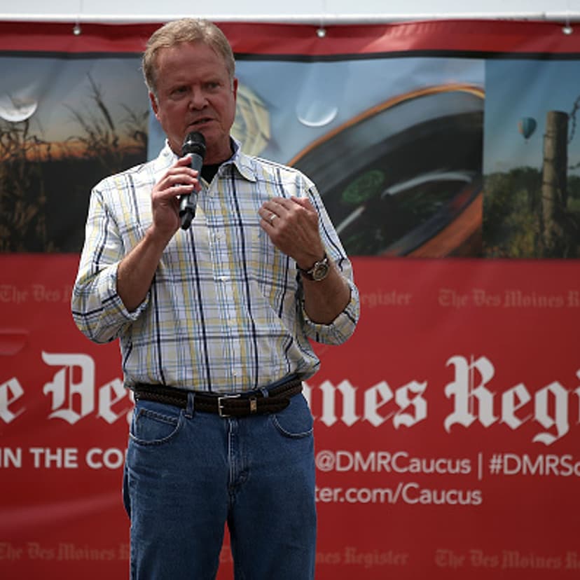 Democratic presidential candidate and former U.S. Sen. Jim Webb (D-VA) speaks to fairgoers at the Iowa State Fair on August 13, 2015 in Des Moines, Iowa.