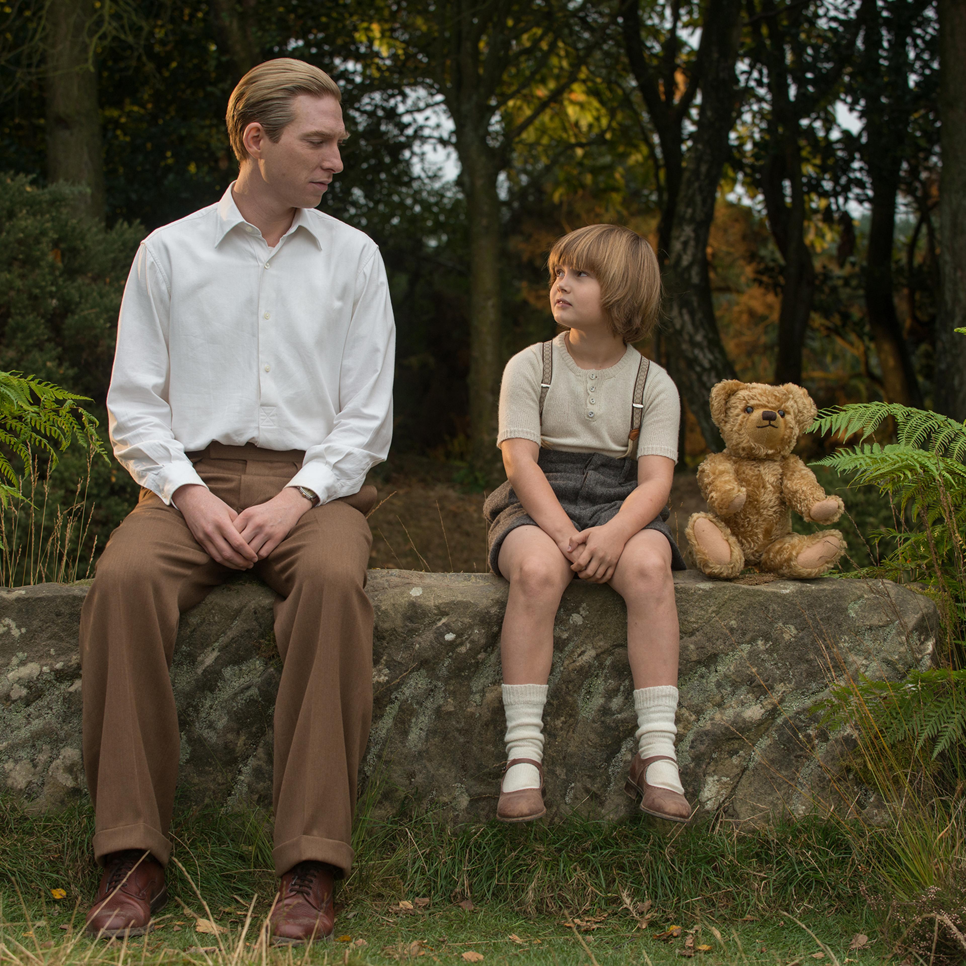 Domhnall Gleeson and Will Tilston in the film GOODBYE CHRISTOPHER ROBIN. Photo by David Appleby. © 2017 Twentieth Century Fox Film Corporation All Rights Reserved