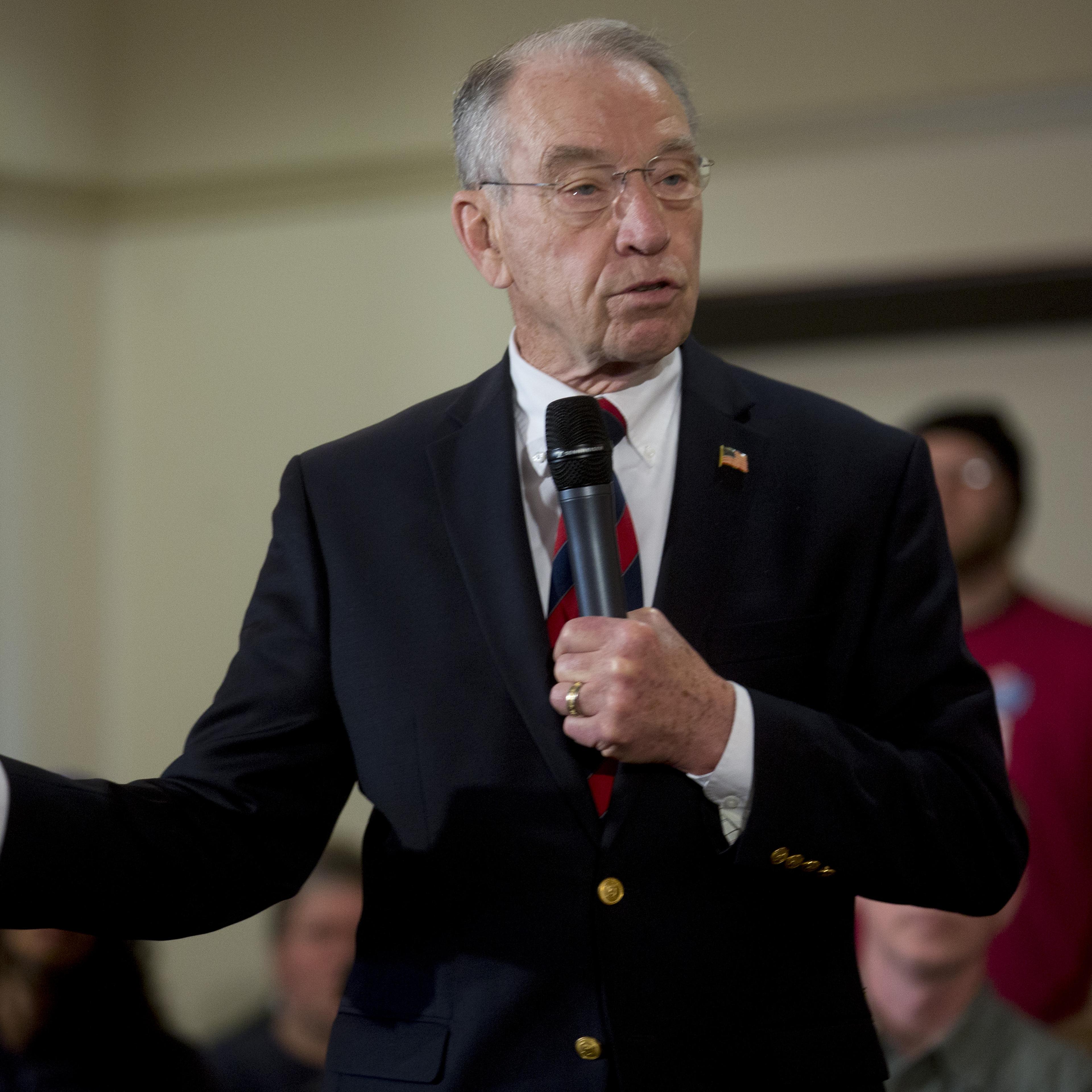 Presidential Candidate John Kasich Town Hall Meeting With Chuck Grassley