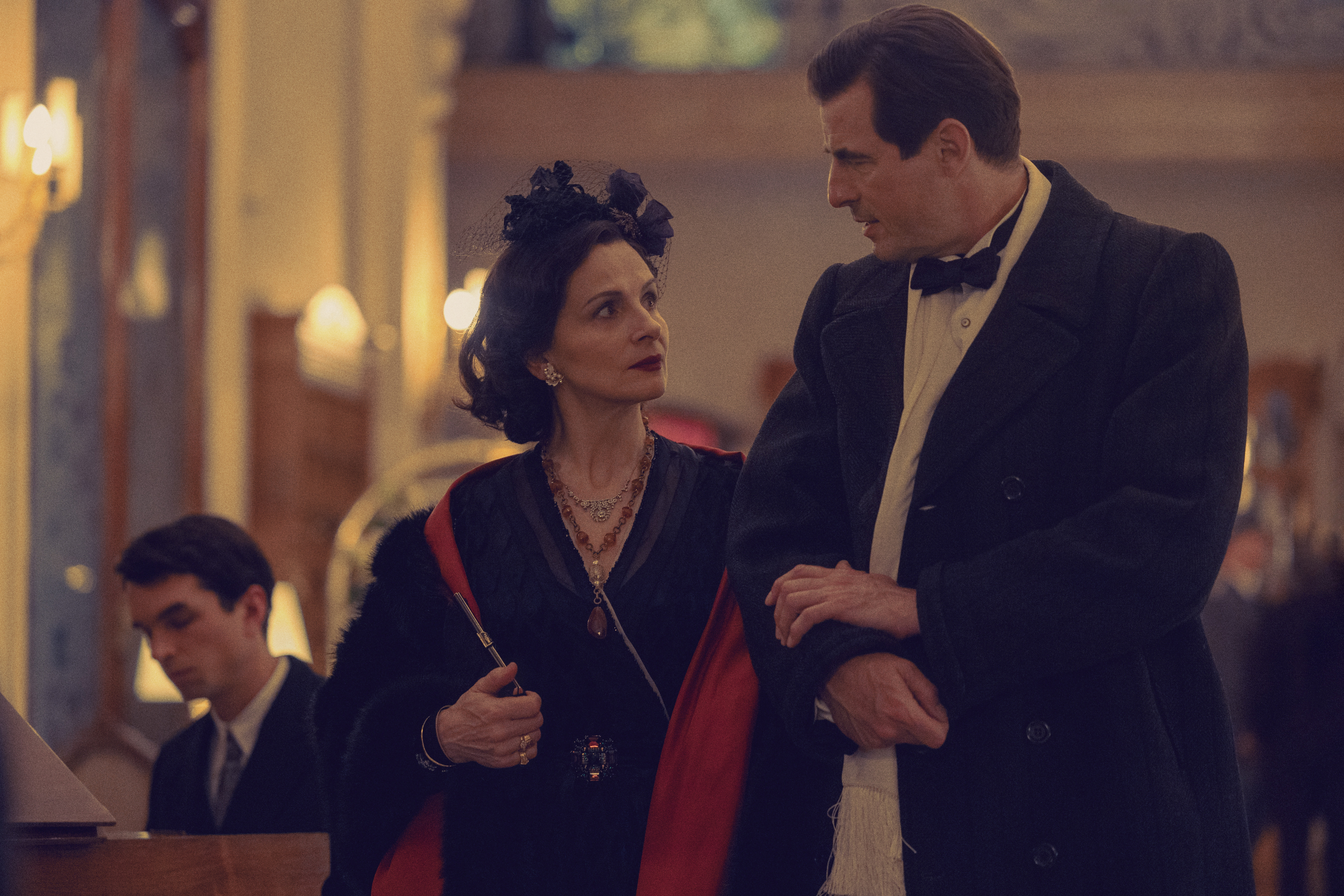 Juliette Binoche plays Chanel in the Apple TV+ show The New Look
