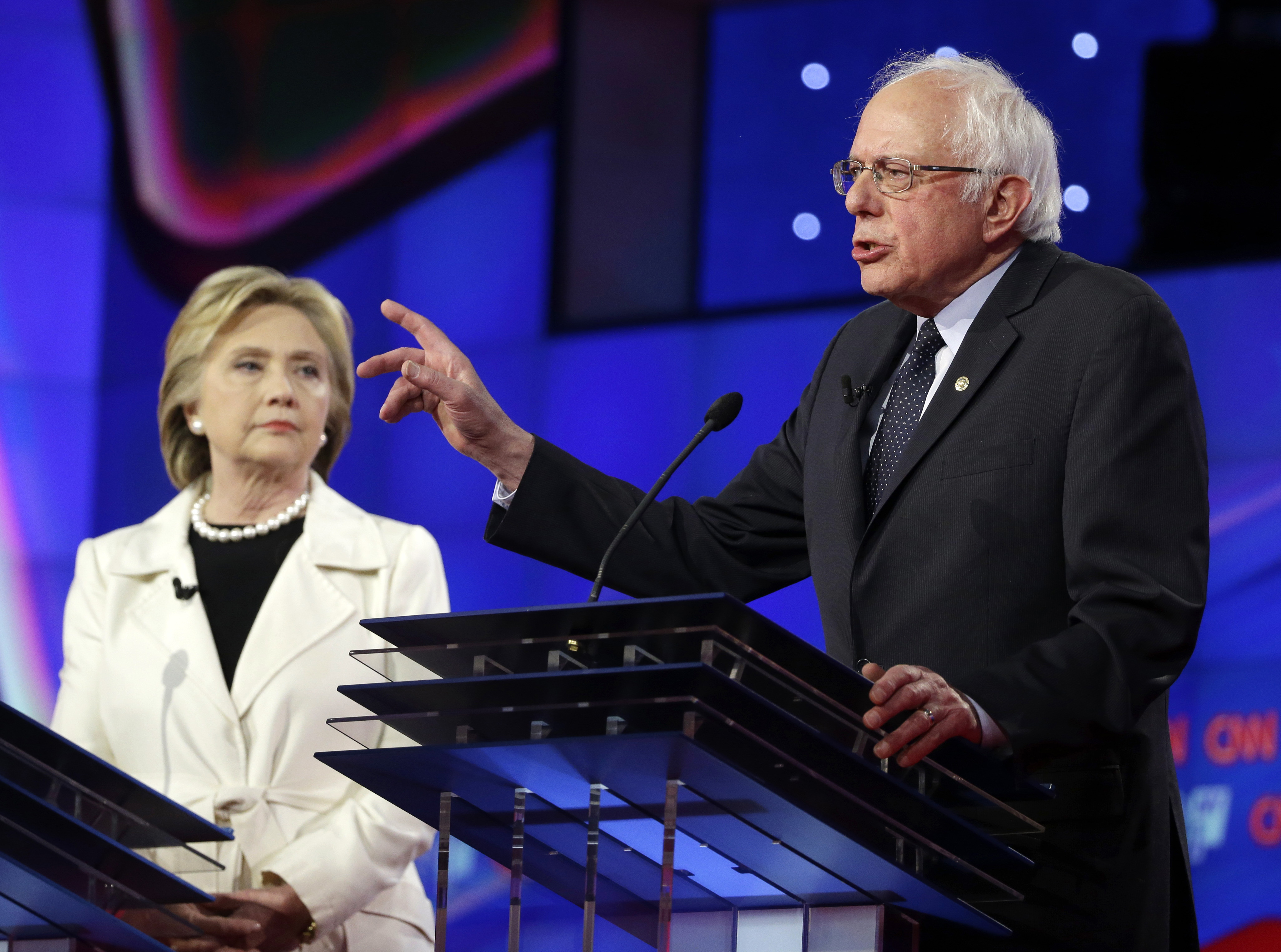 Hillary Clinton, Bernie Sanders