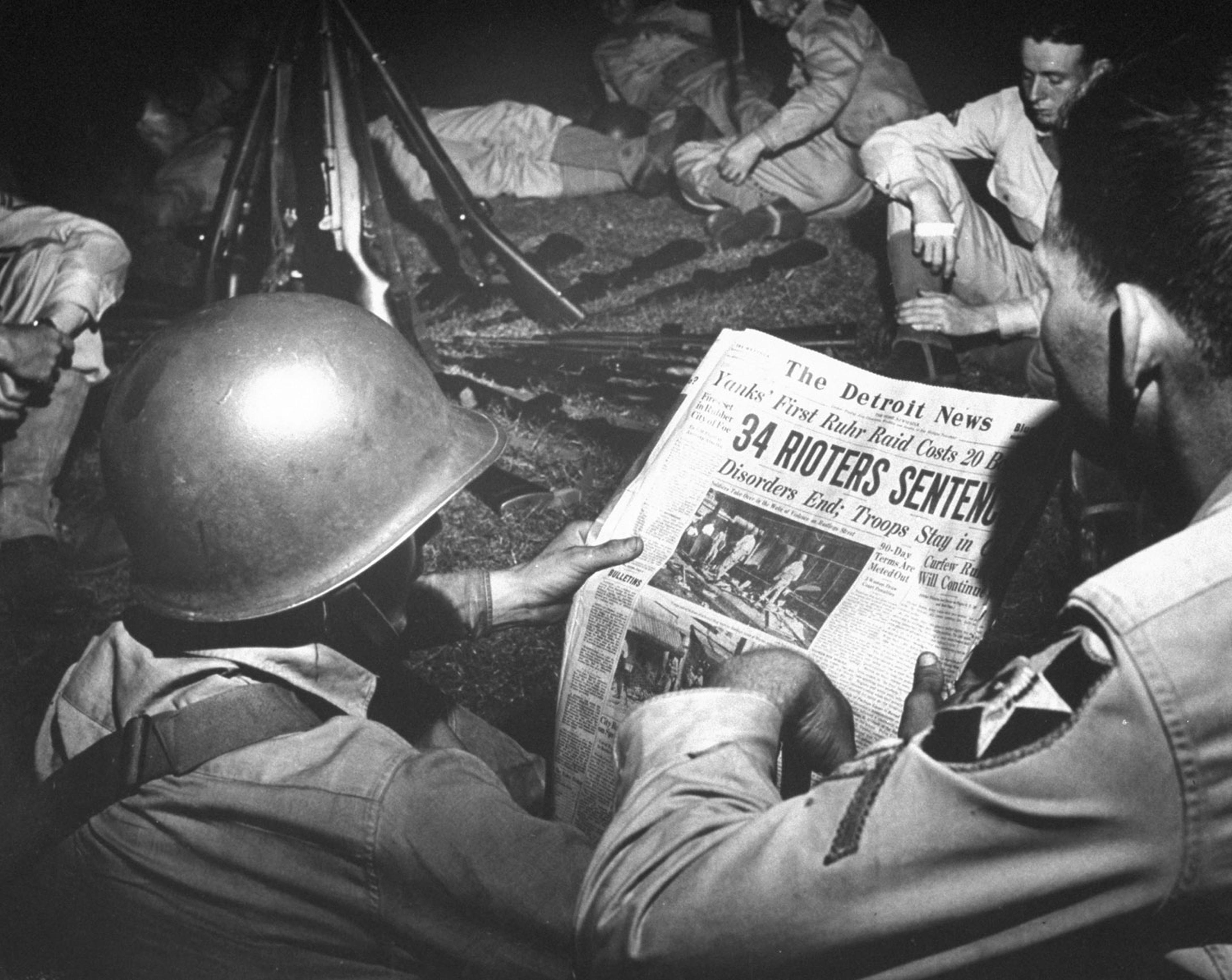 Detroit 75 Riots Detroit Race Riots 1943: Photos From a City in Turmoil During WWII