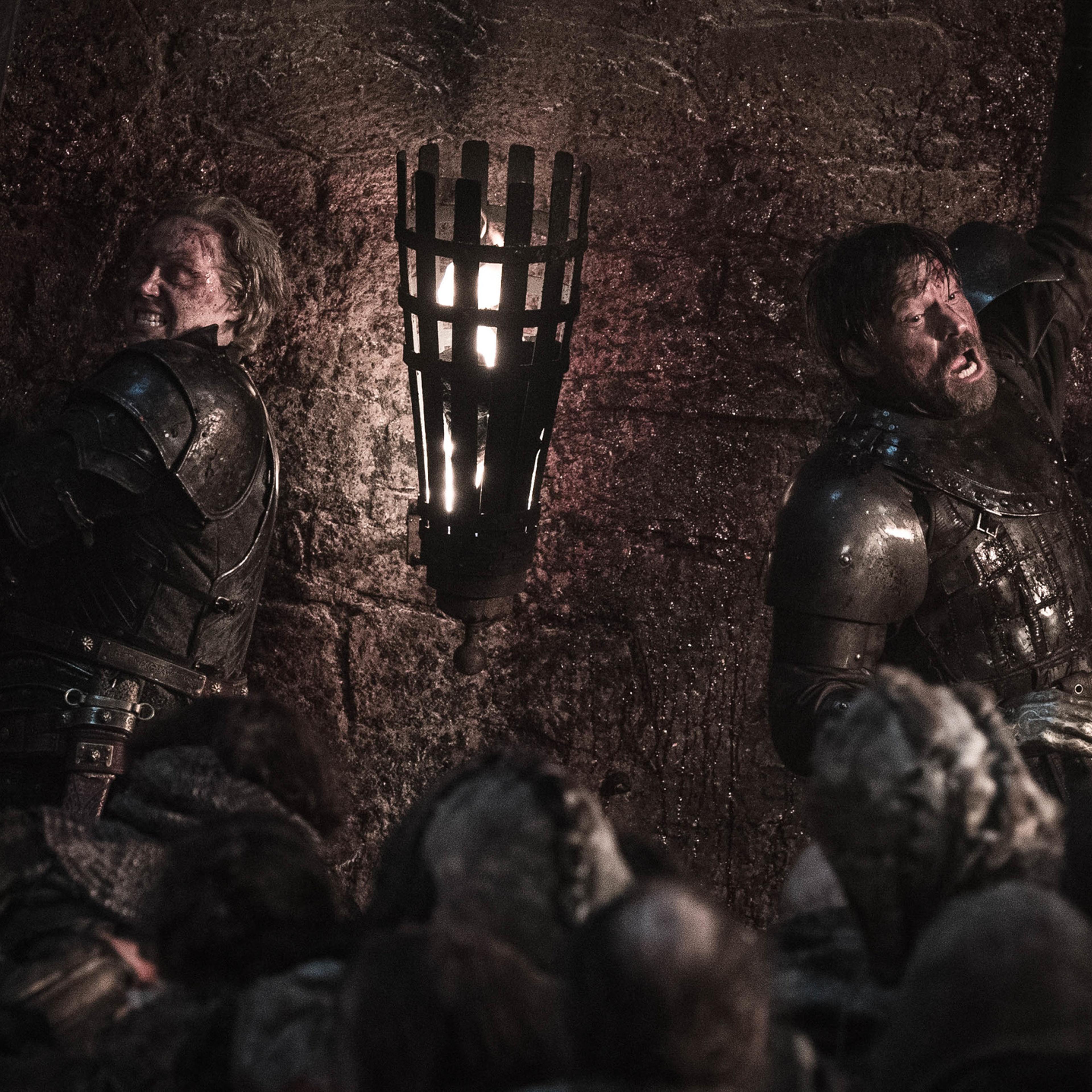 Brienne of Tarth and Jaime Lannister during battle in Game of Thrones.