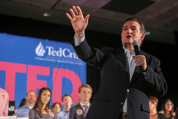 Republican presidential candidate Ted Cruz addresses a rally at the Town and Country Resort and Convention Center in San Diego, Calif., April 11, 2016.