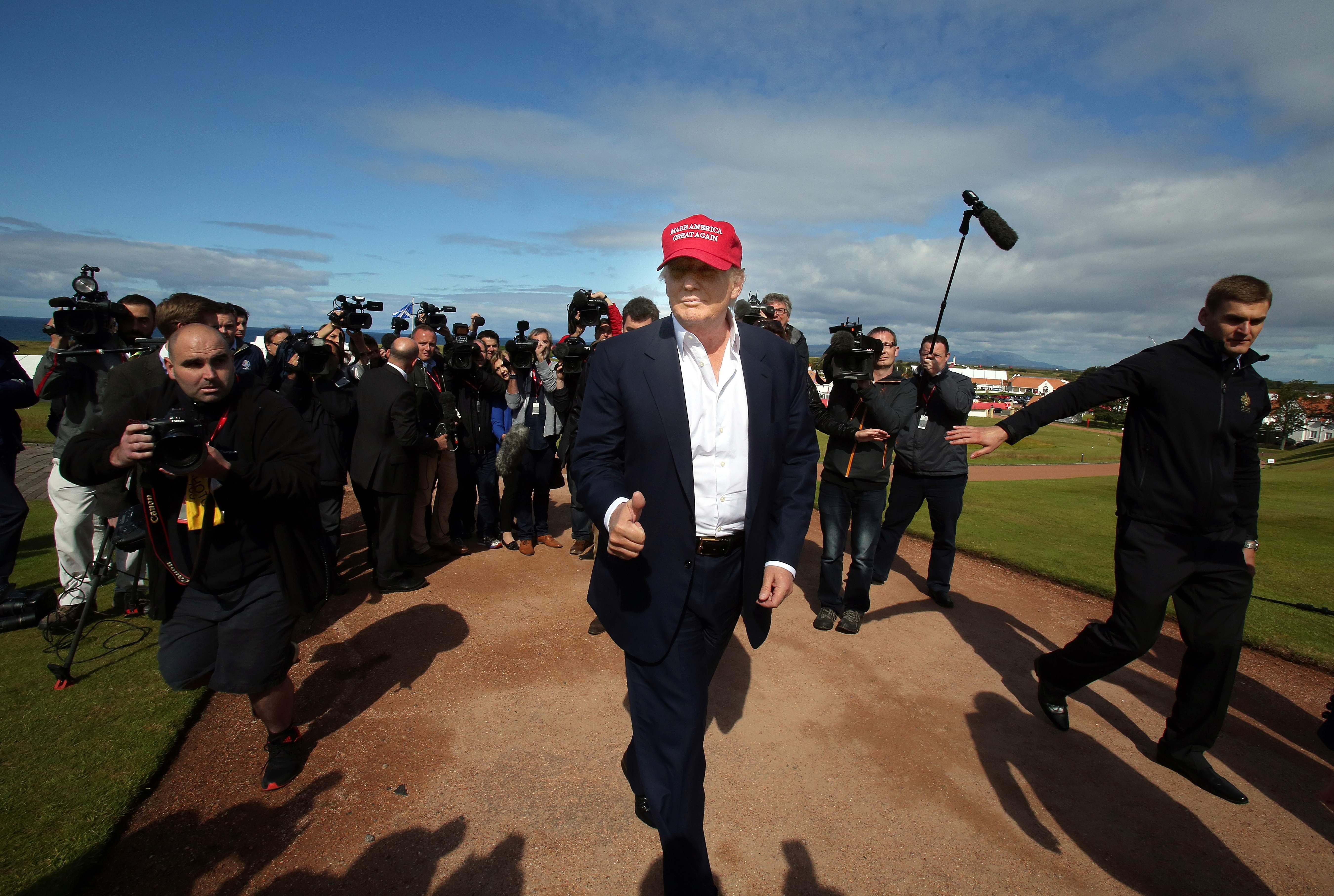 FILES-GOLF-TRUMP-US-VOTE-BRITAIN