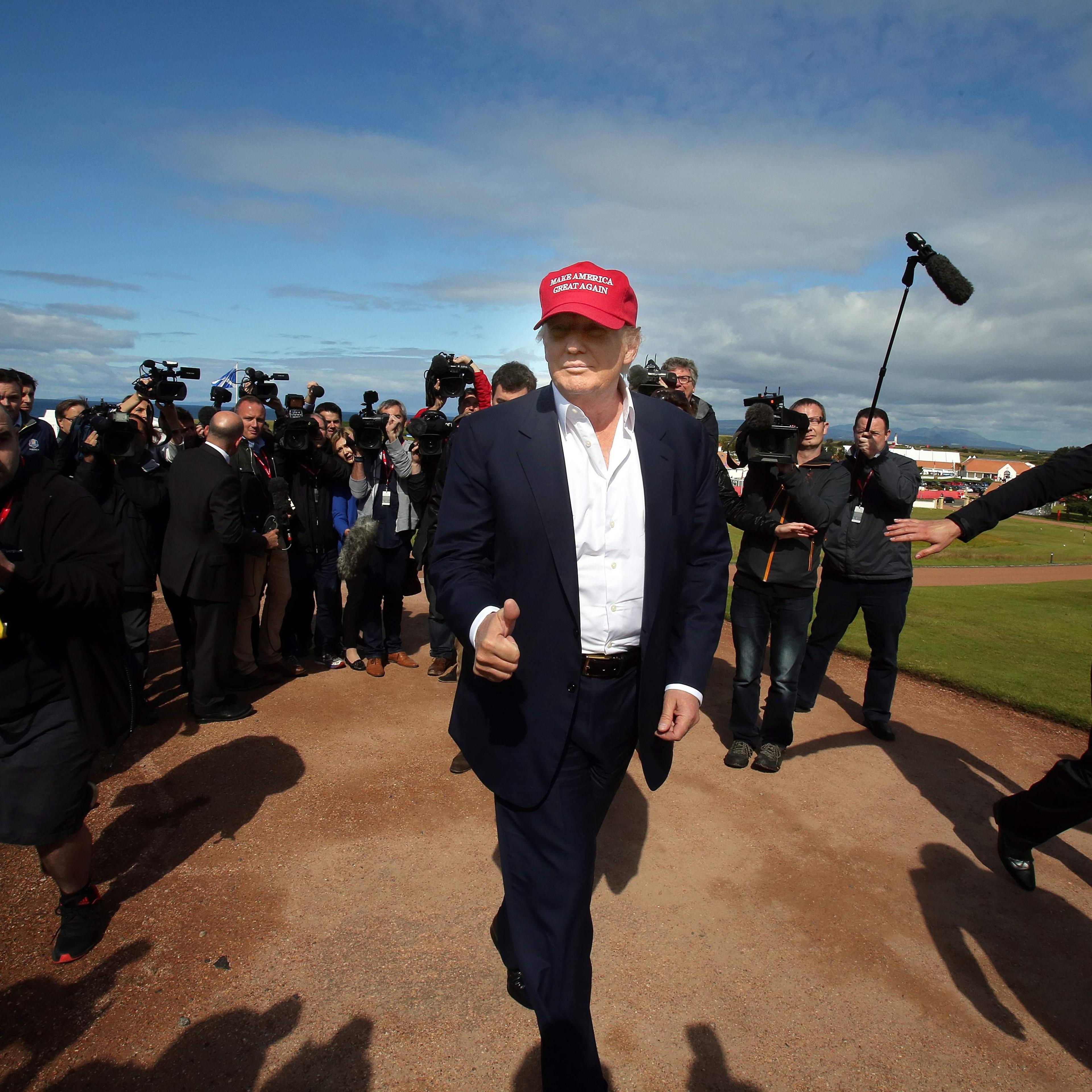FILES-GOLF-TRUMP-US-VOTE-BRITAIN