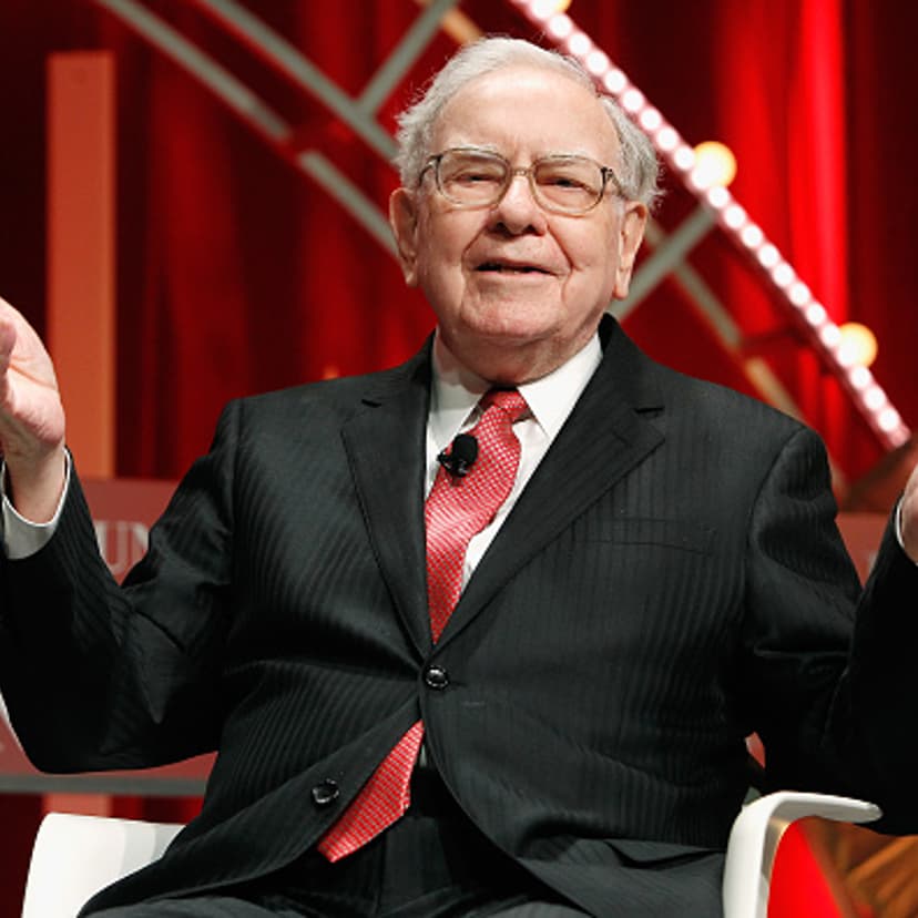 Warren Buffett speaks onstage during Fortune's Most Powerful Women Summit - Day 2 at the Mandarin Oriental Hotel on October 13, 2015 in Washington, DC.