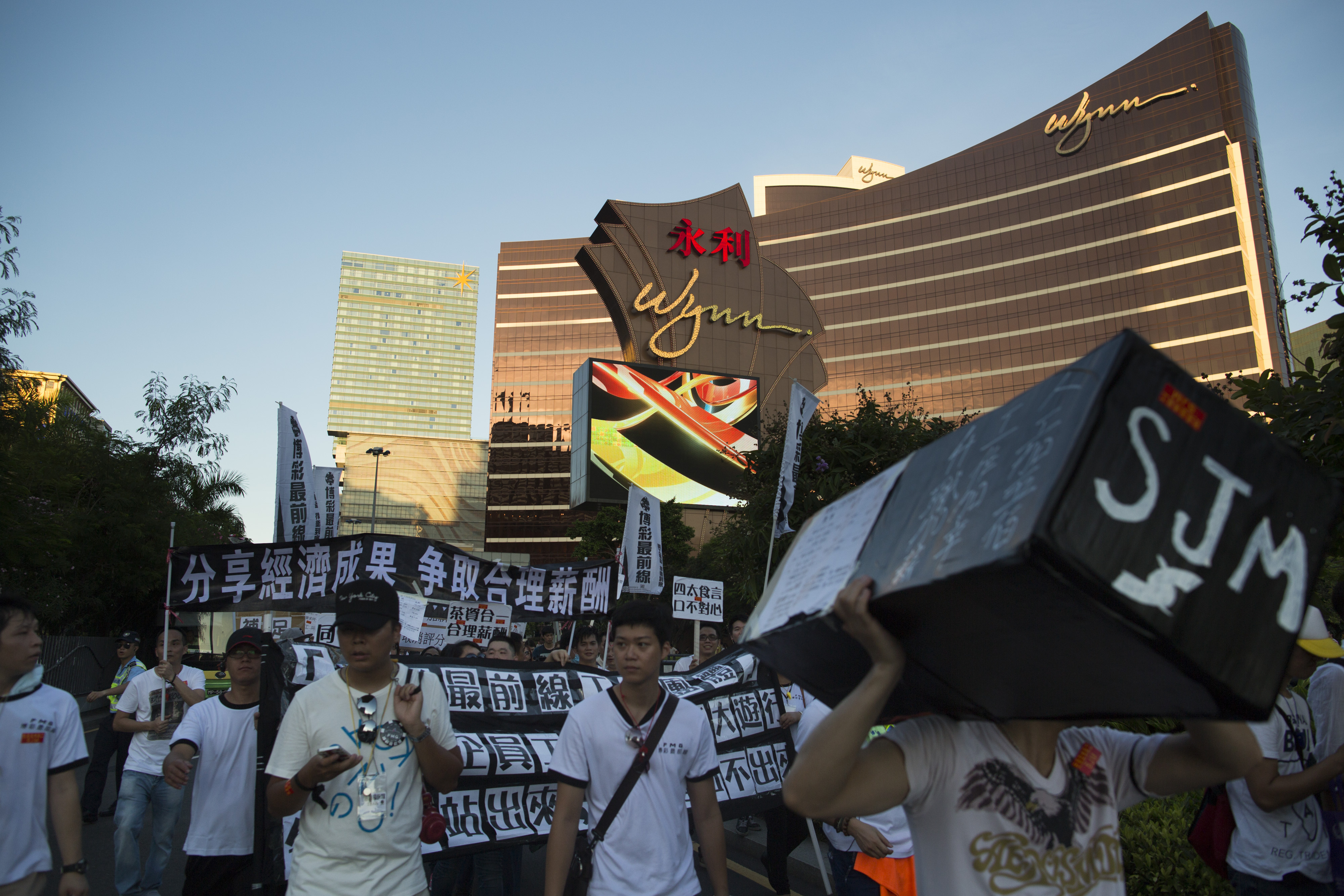 Gaming Workers Stage Labor Protest Against Casino Operators