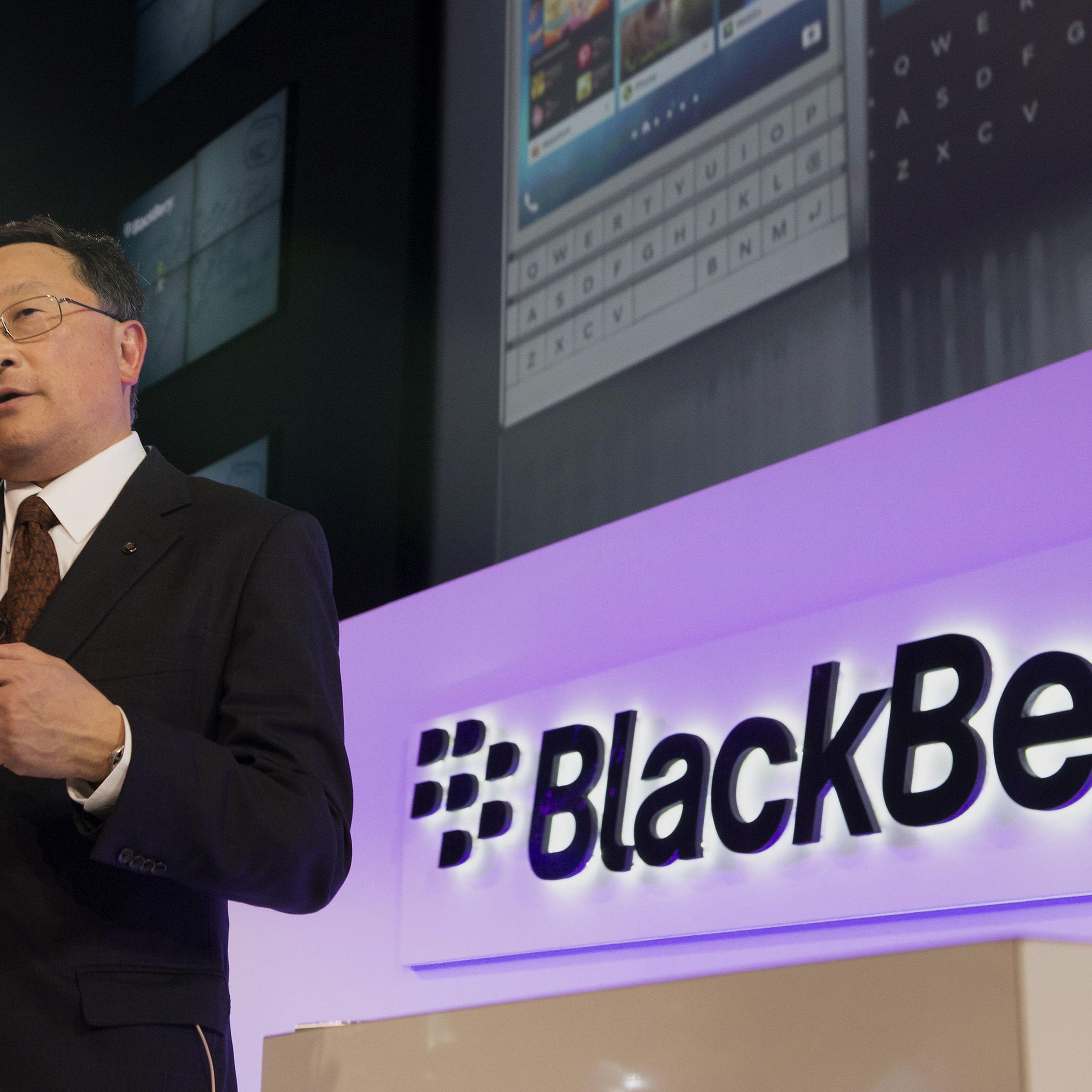 BlackBerry Ltd. Unveils The Square-Screened Passport Smartphone