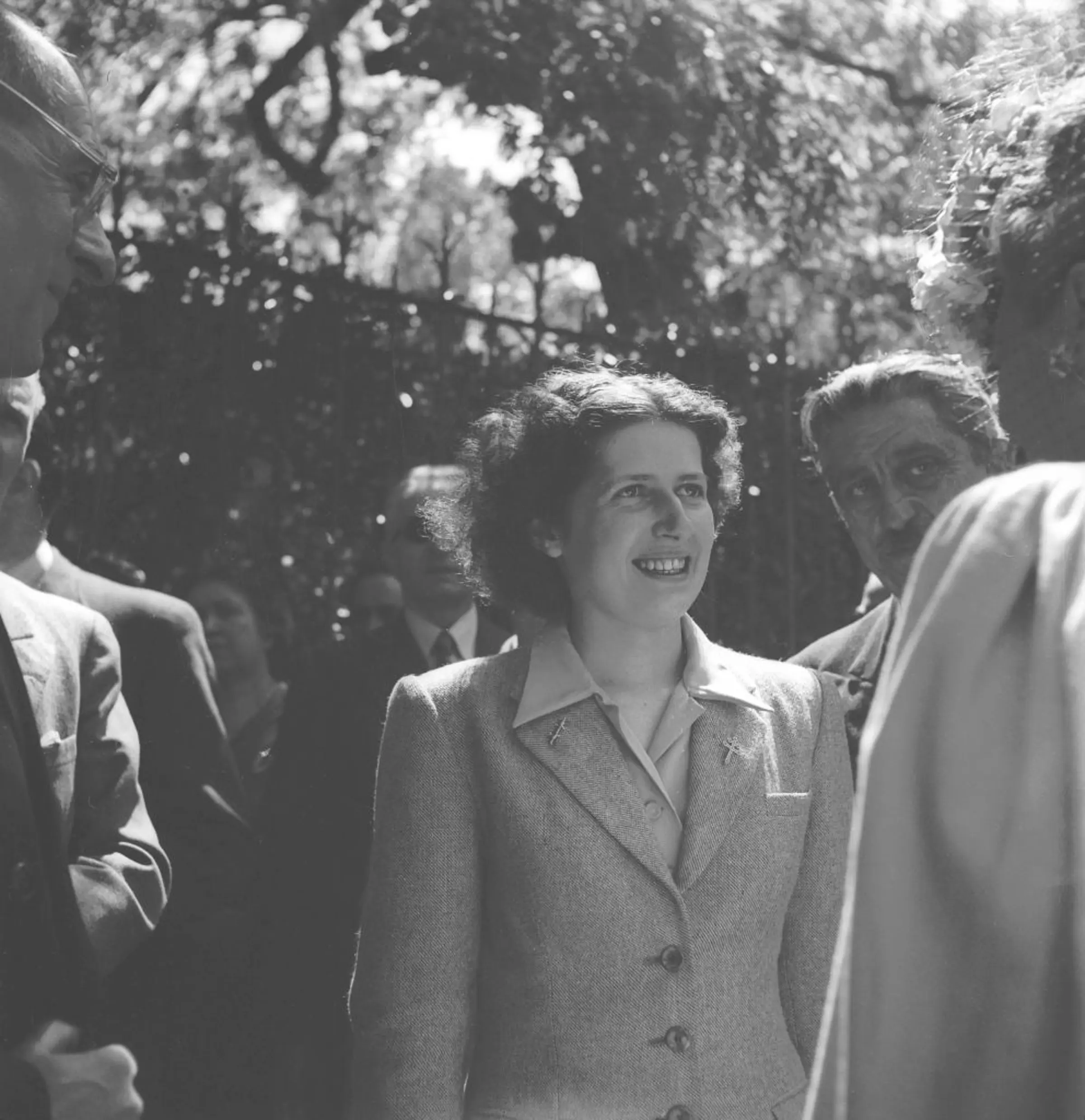 World War 2: Genevieve de Gaulle, victory celebration in Geneva 1945
