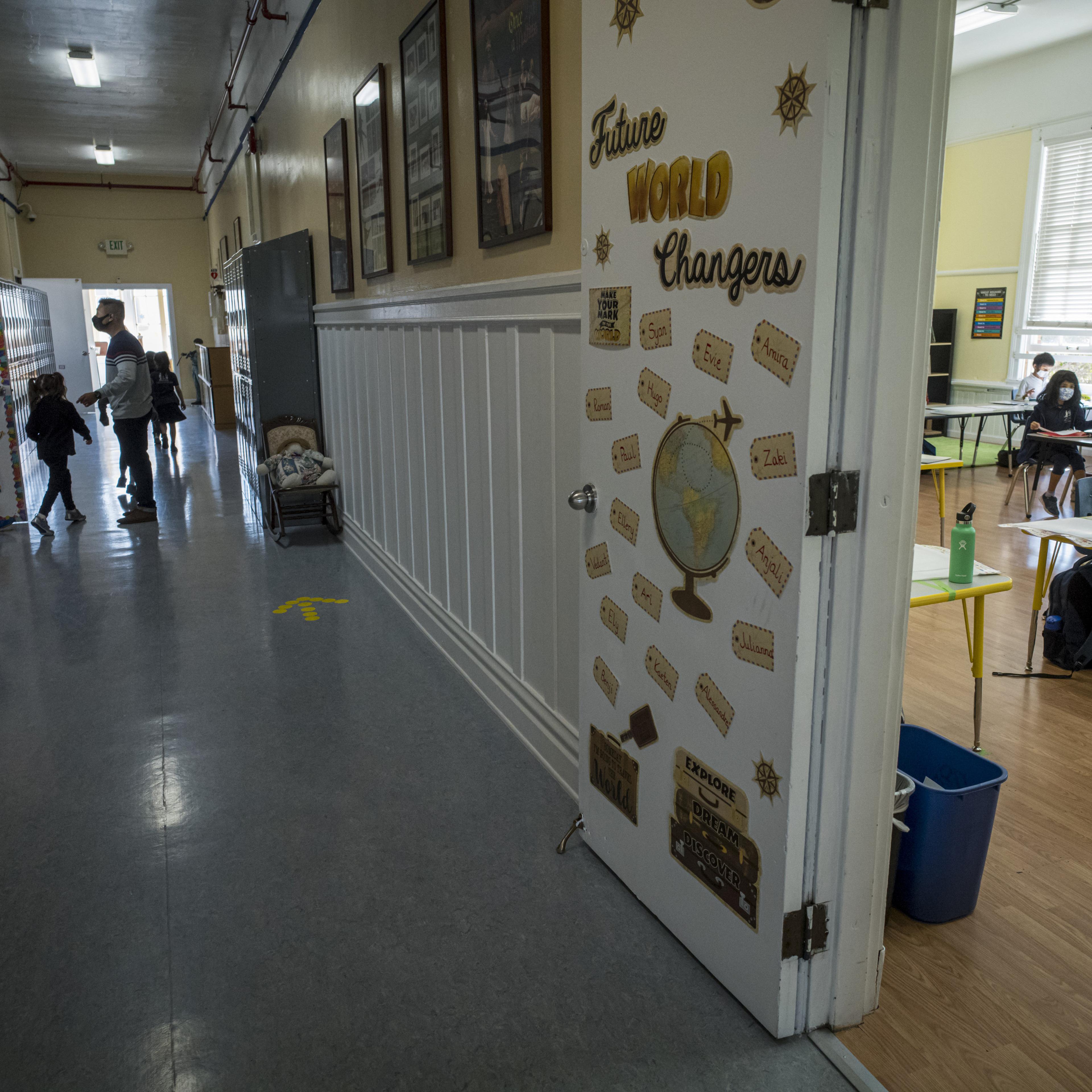 Elementary Students Attend Class For In-Person Learning