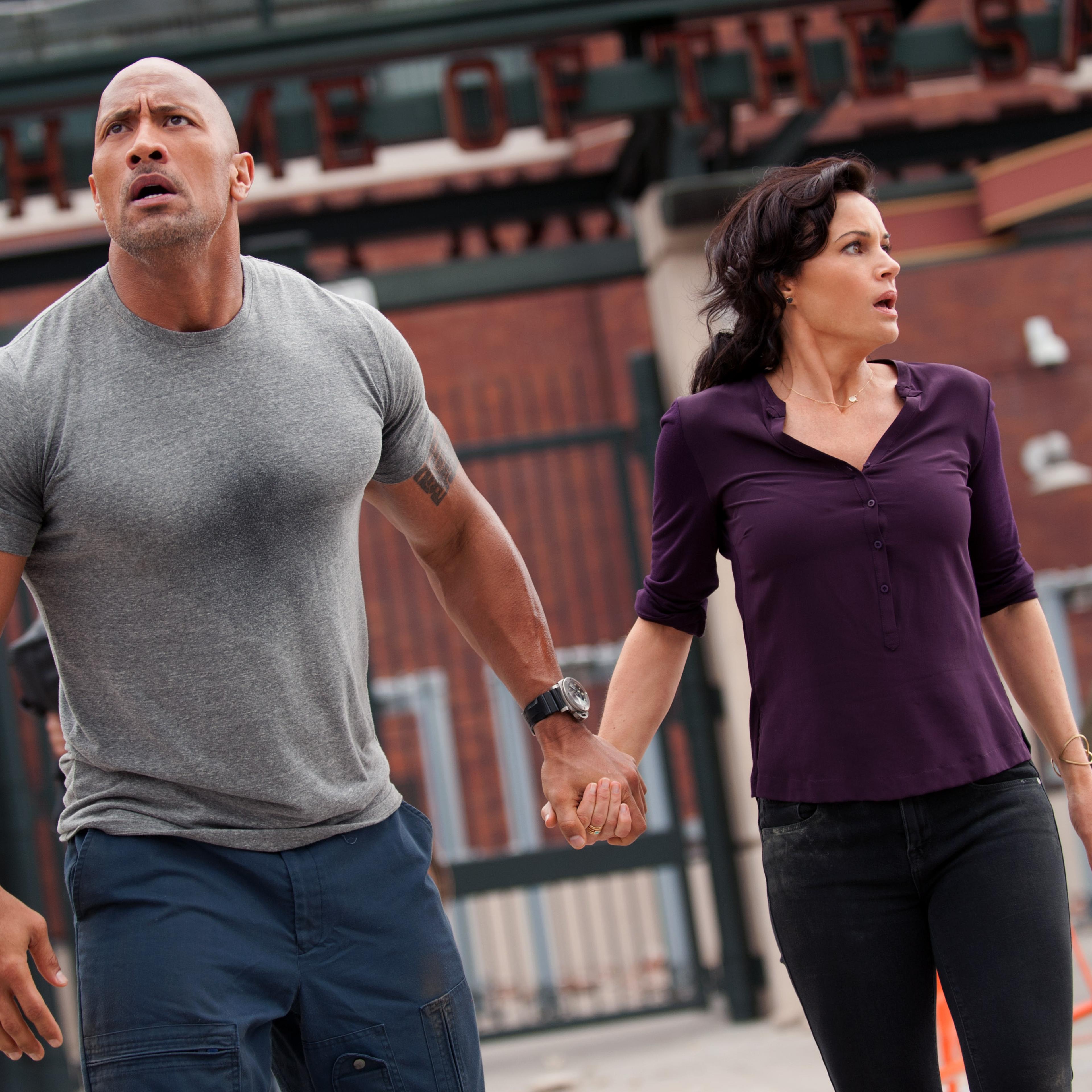 Dwayne Johnson and Carla Gugino in San Andreas