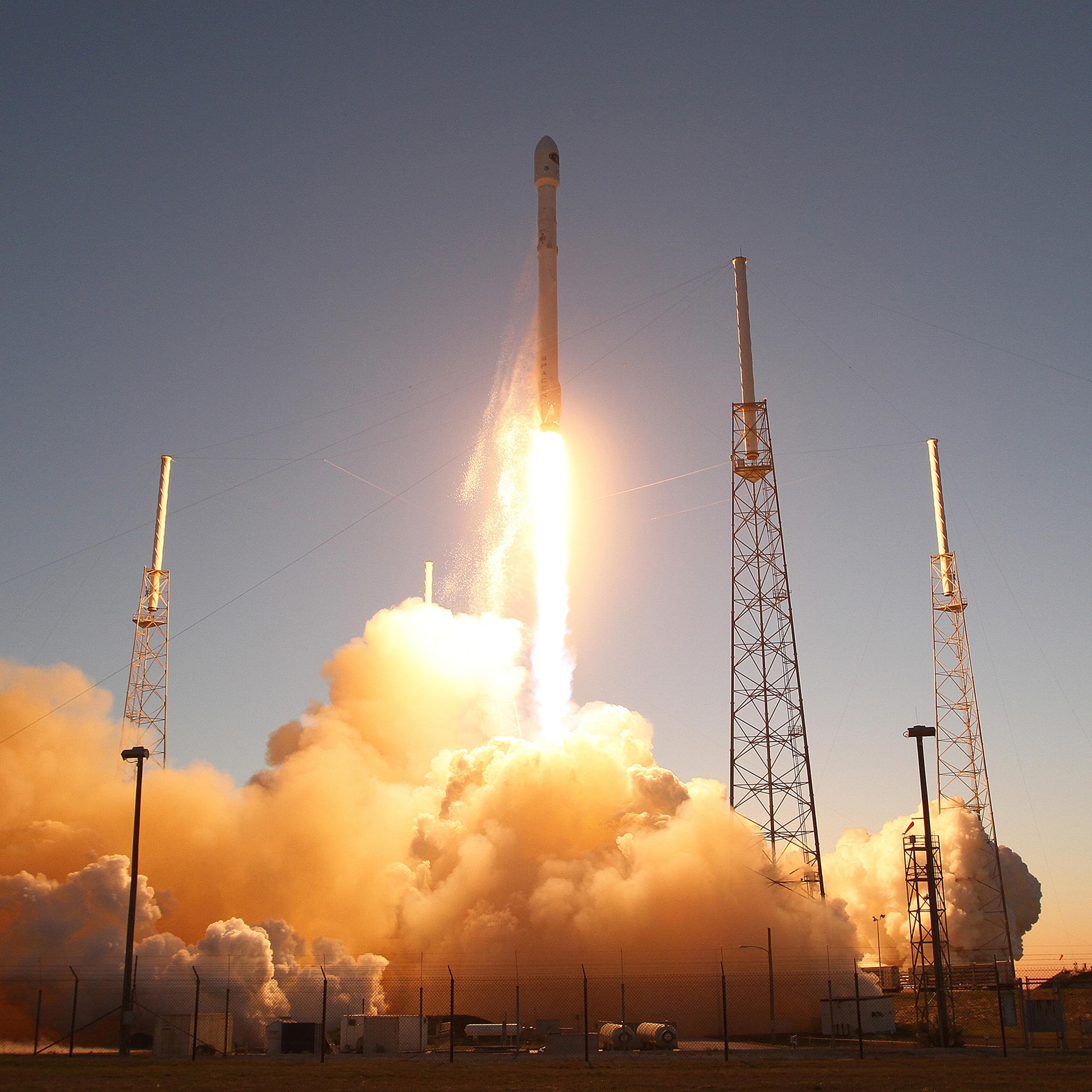 A SpaceX Falcon9 rocket blasts off the launch pad on Feb. 11, 2015.