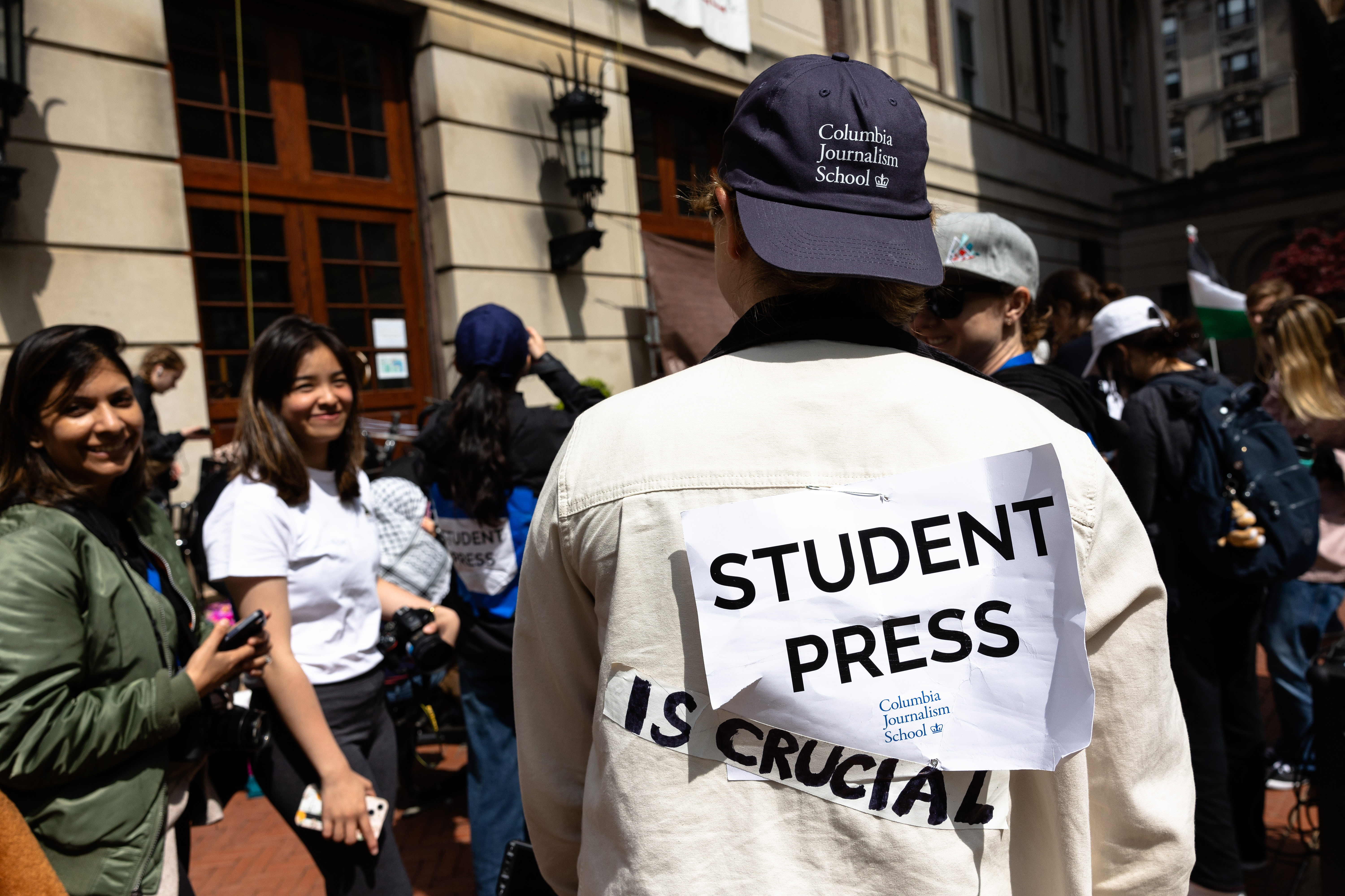 Columbia University Issues Deadline For Gaza Encampment To Vacate Campus