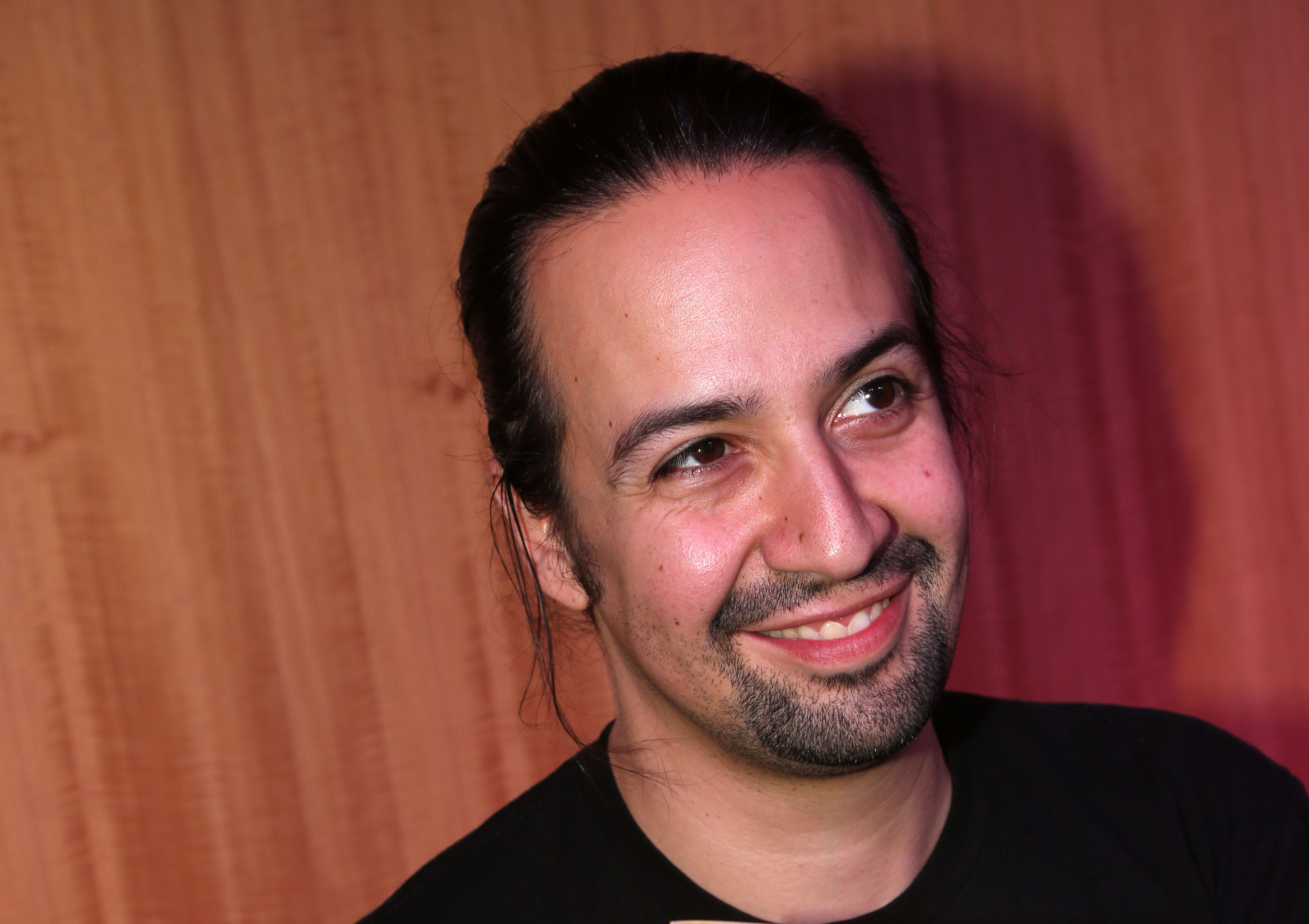 Lin-Manuel Miranda & Cast Sign Copies Of The Original Cast Recording Of Broadway's "Hamilton"