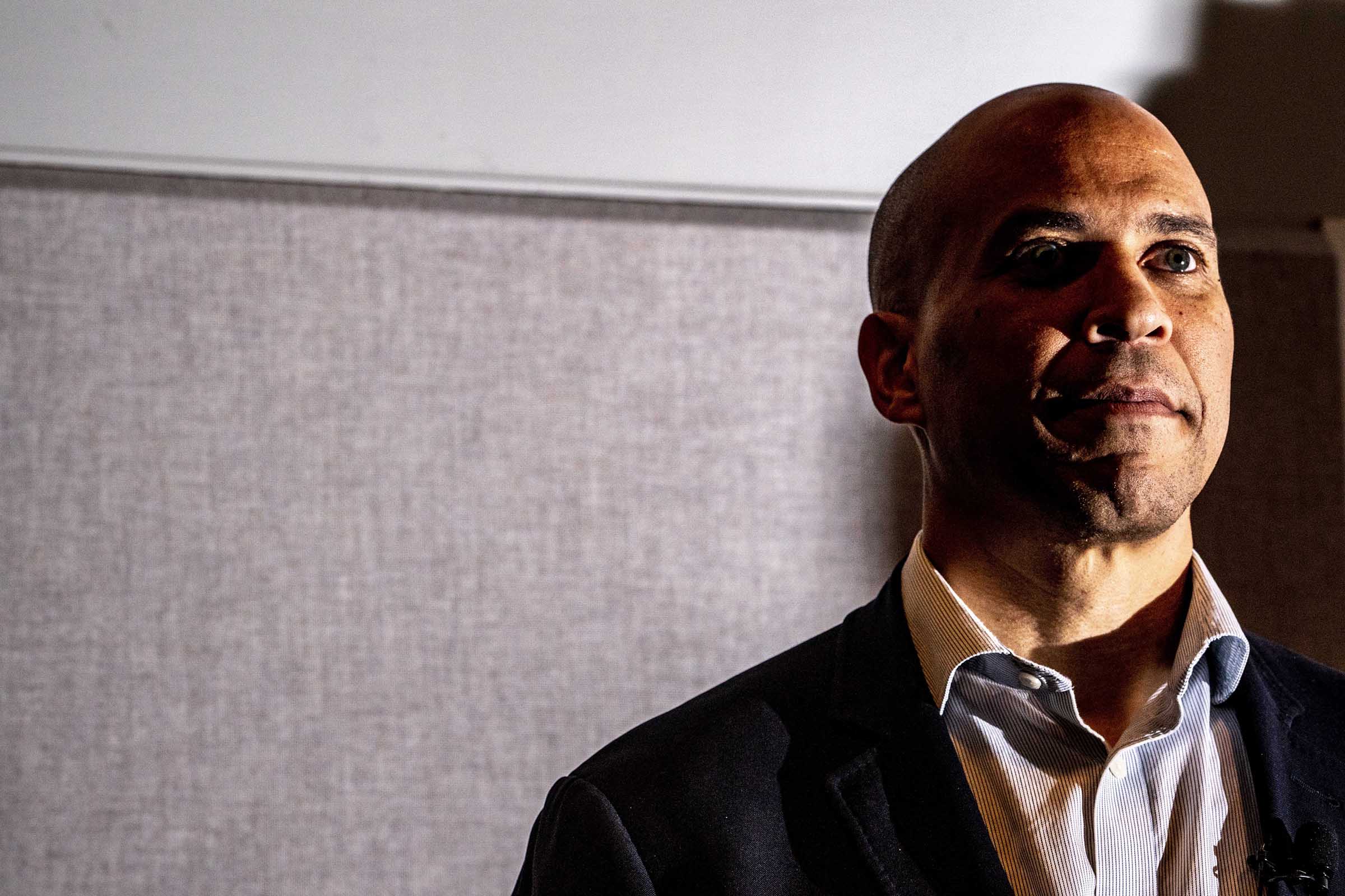 Cory Booker Campaigning in New Hampshire
