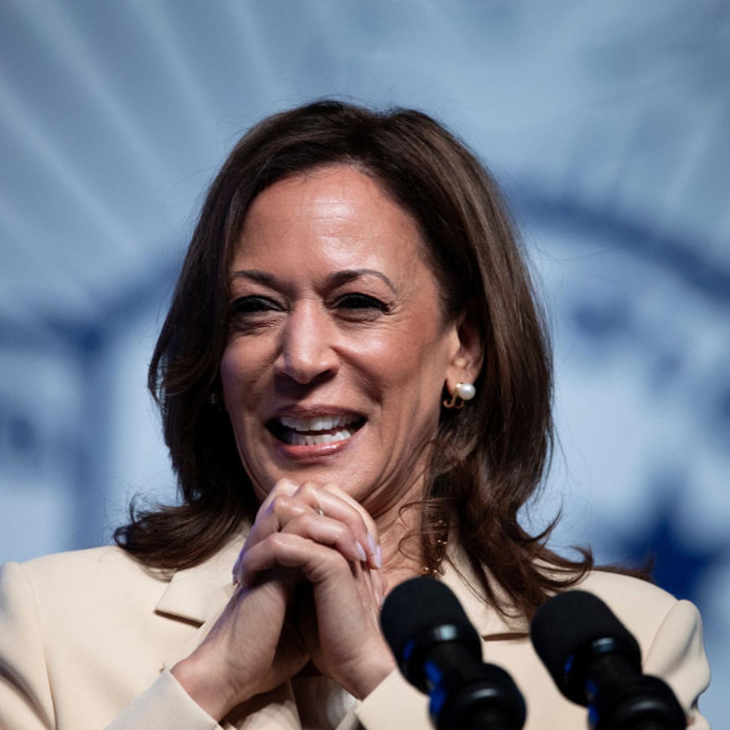 US-VOTE-POLITICS-HARRIS