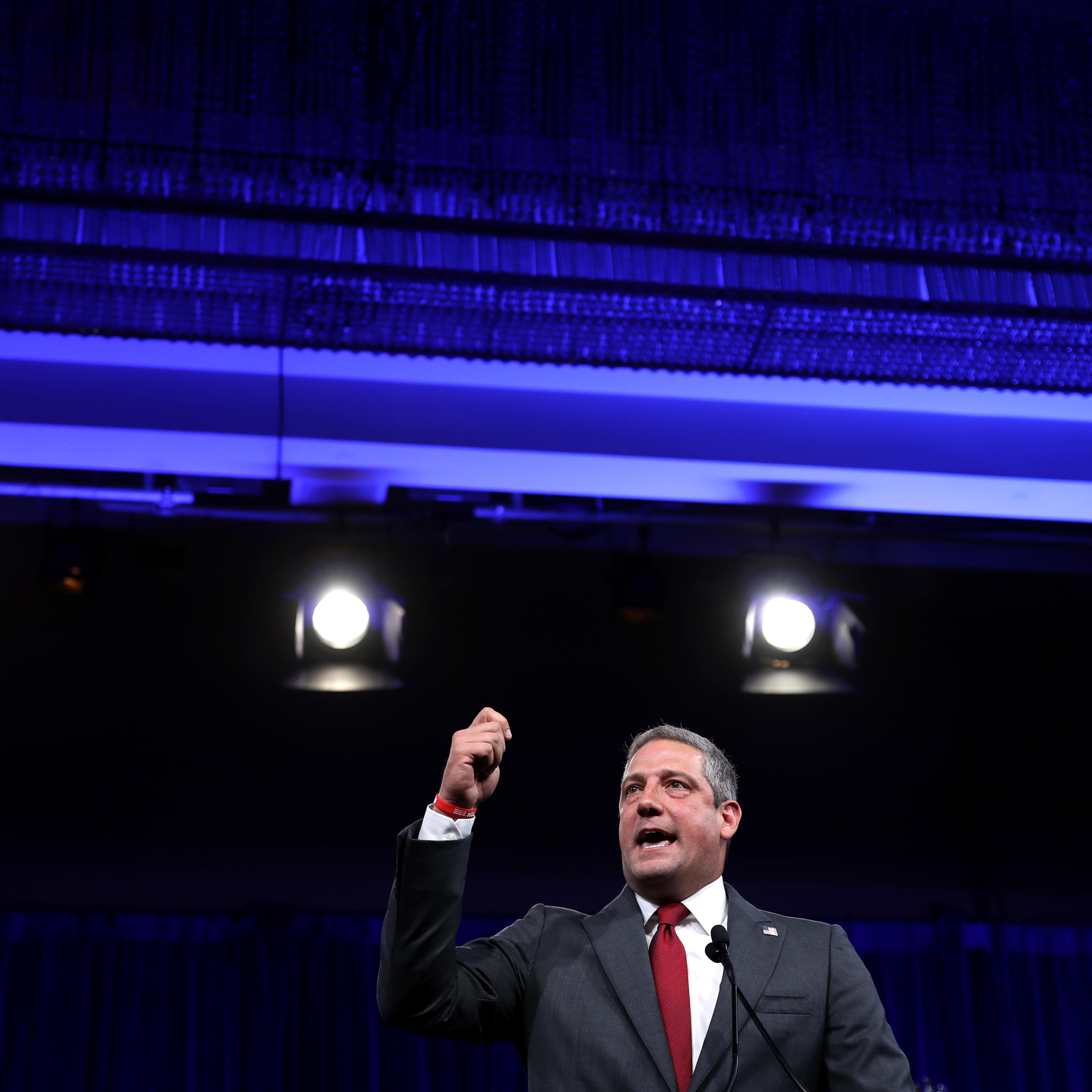 Presidential Candidates Attend Democratic National Committee Summer Meeting