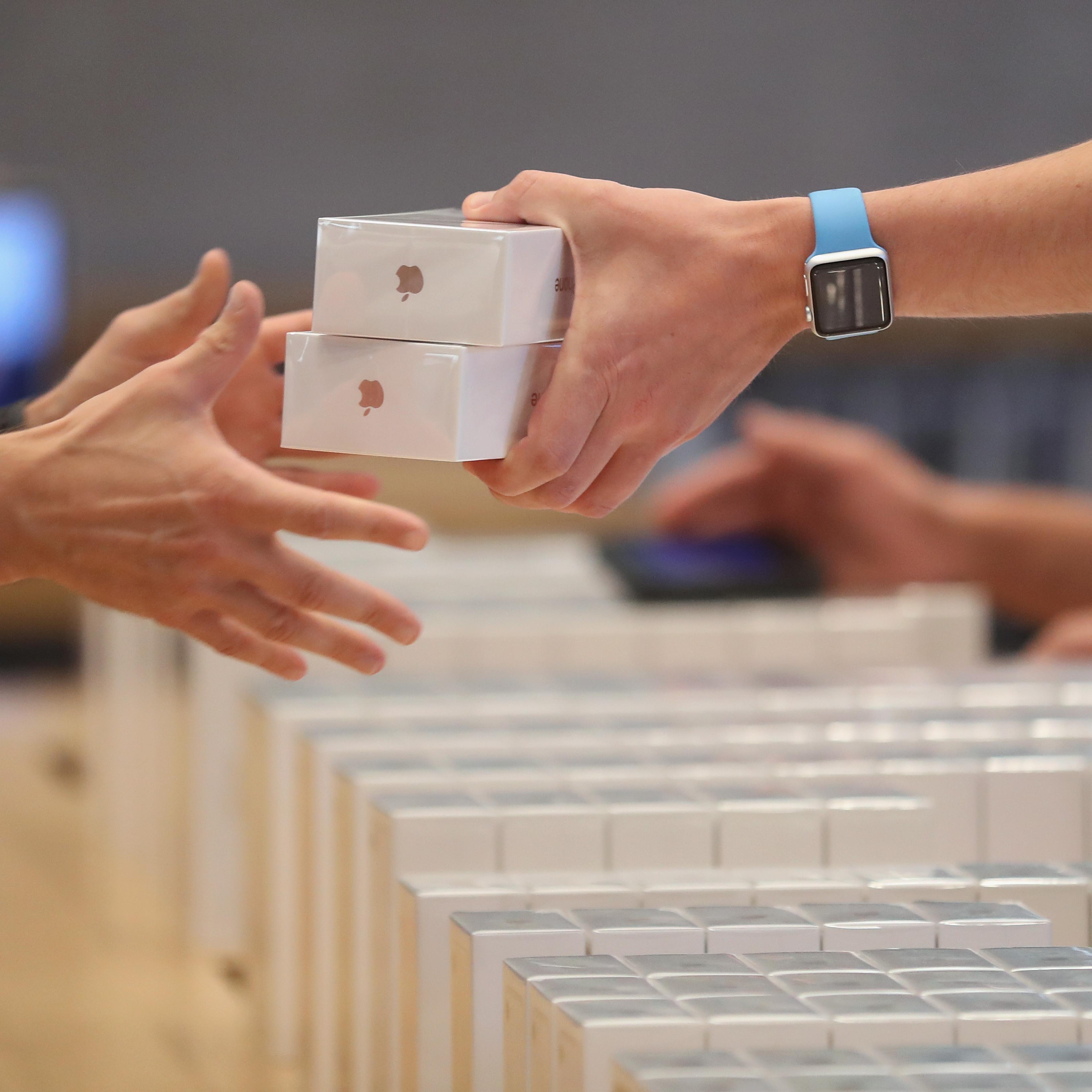 apple-supply-shortages-slash-sales