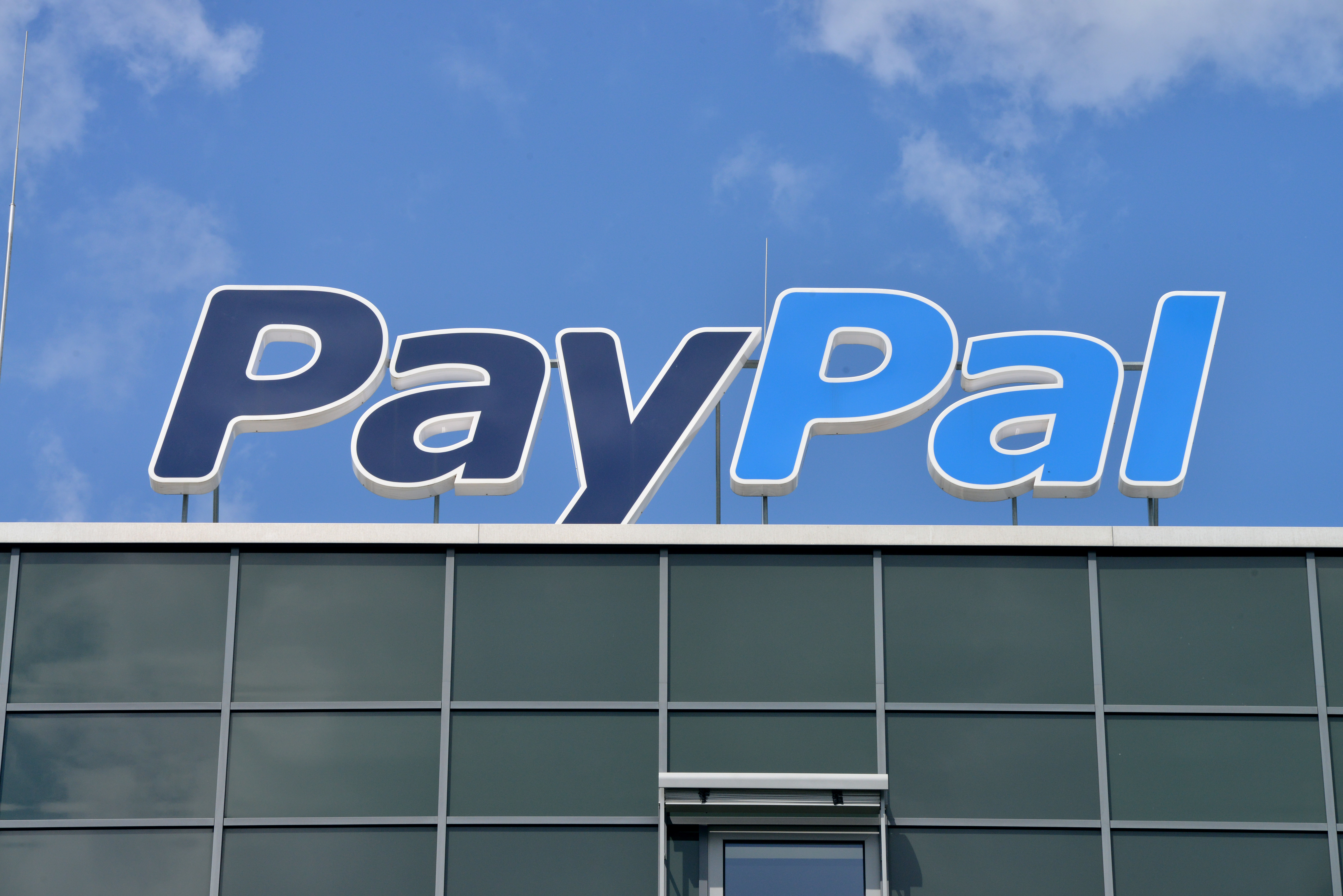 PayPal, Albert-Einstein-Ring, Kleinmachnow, Brandenburg, Deutschland.