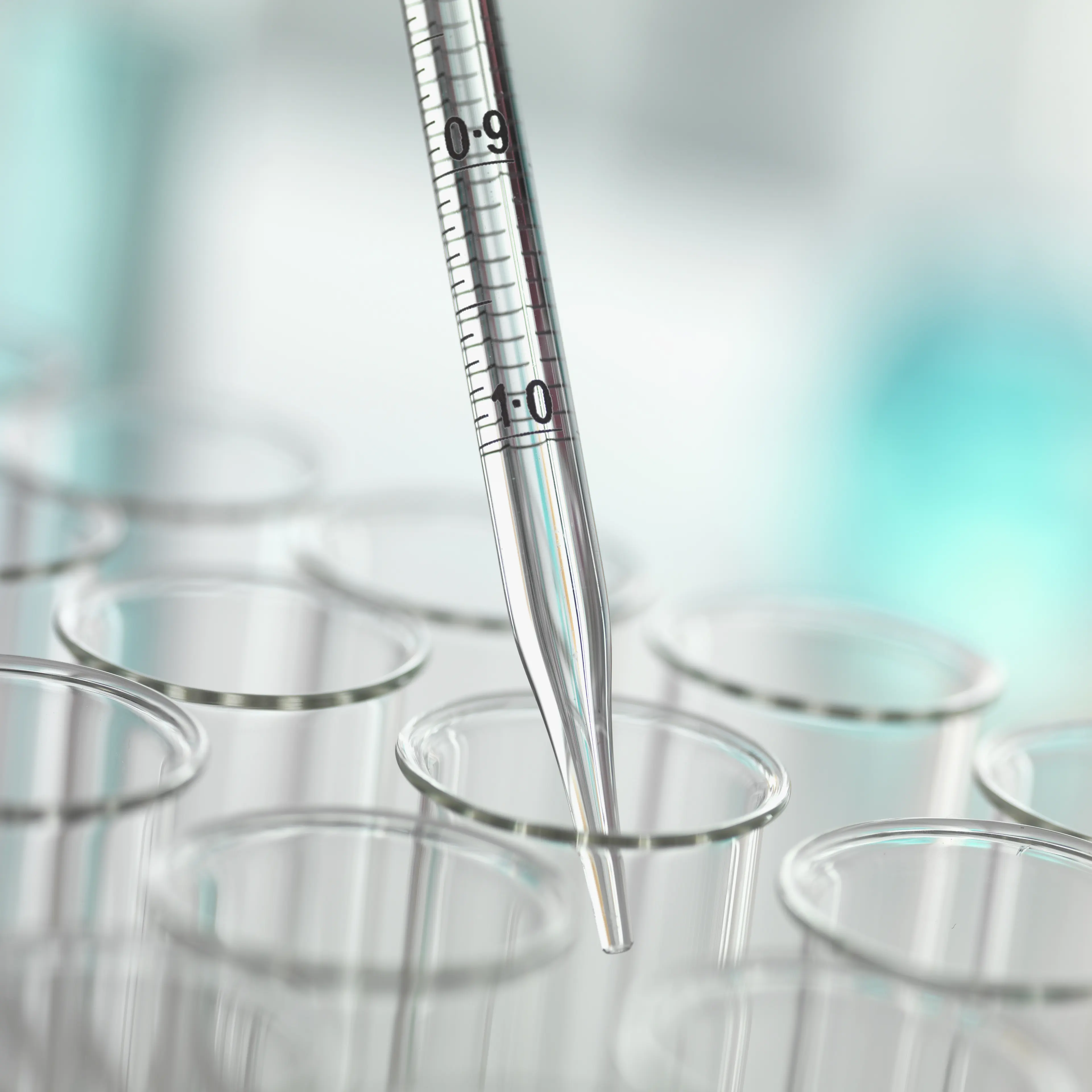 pipette-test-tube