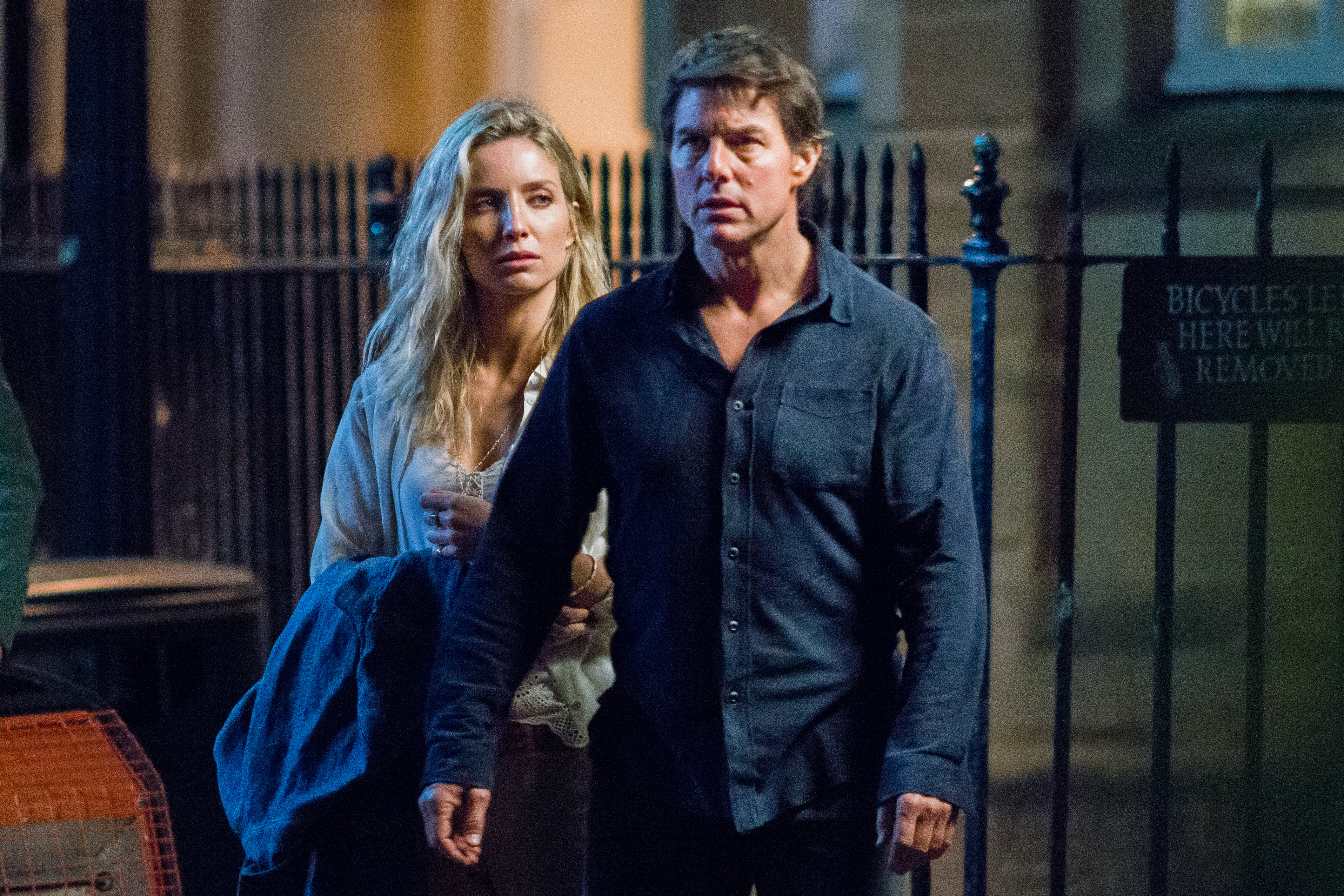 Tom Cruise Seen Filming The Mummy In Oxford