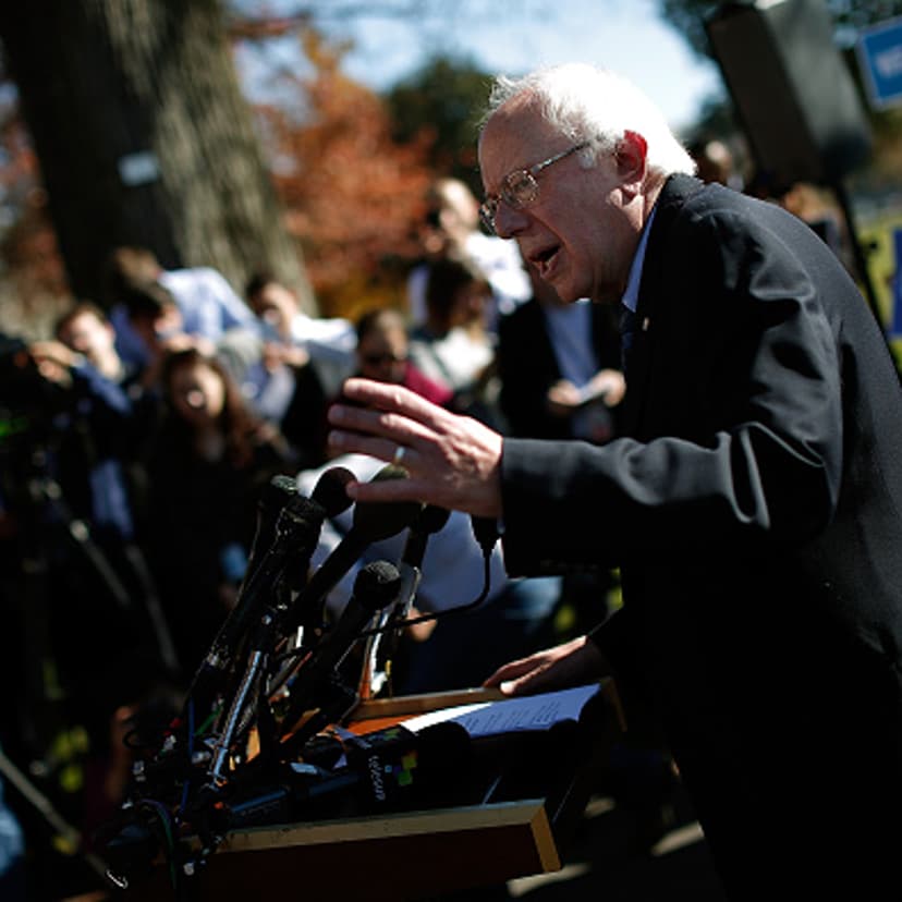 Democratic presidential candidate Sen. Bernie Sanders (I-VT) delivers remarks during a news conference introducing the "Keep Fossil Fuels in the Ground Act of 2015Ó outside the U.S. Capitol November 4, 2015 in Washington, DC.
