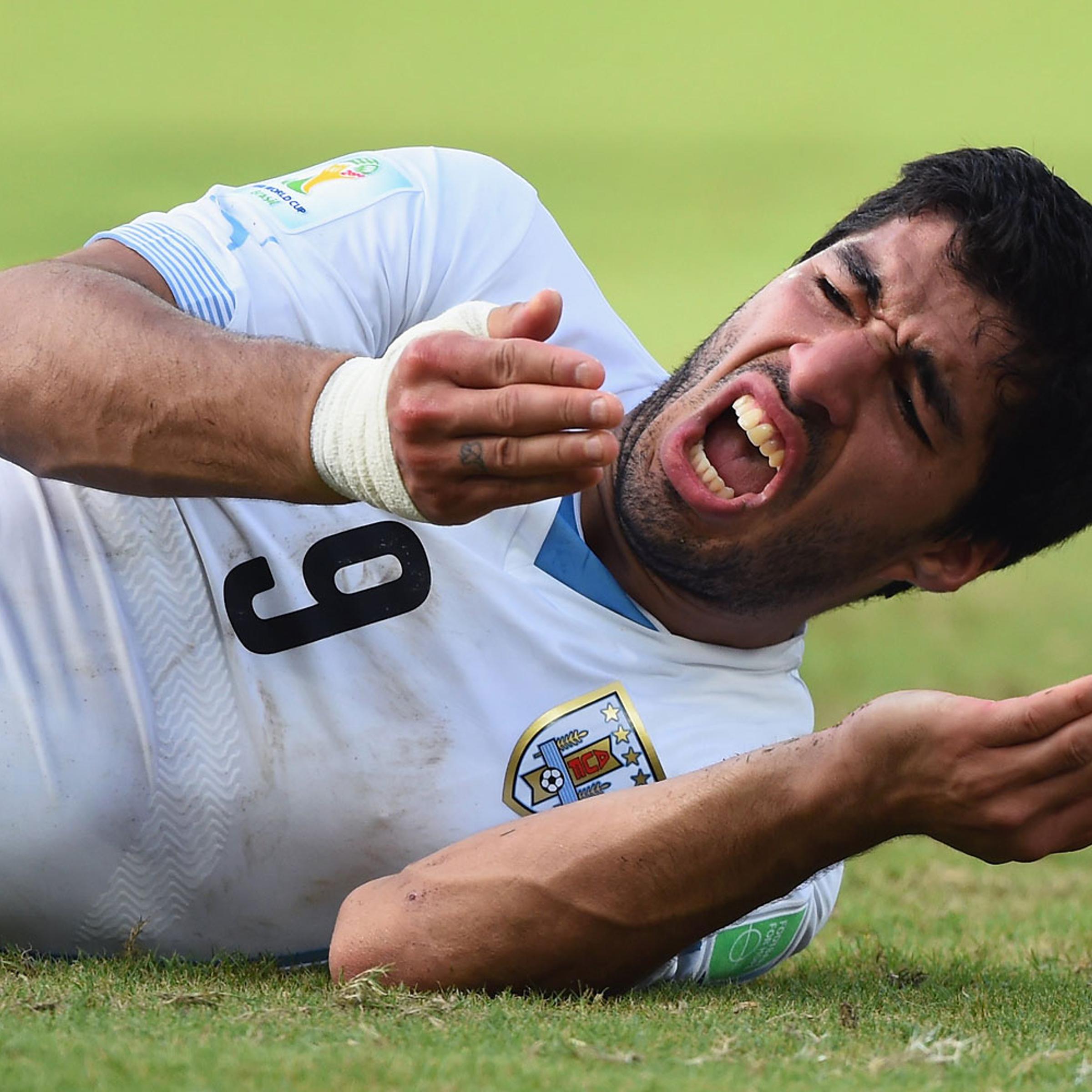 Italy v Uruguay: Group D - 2014 FIFA World Cup Brazil