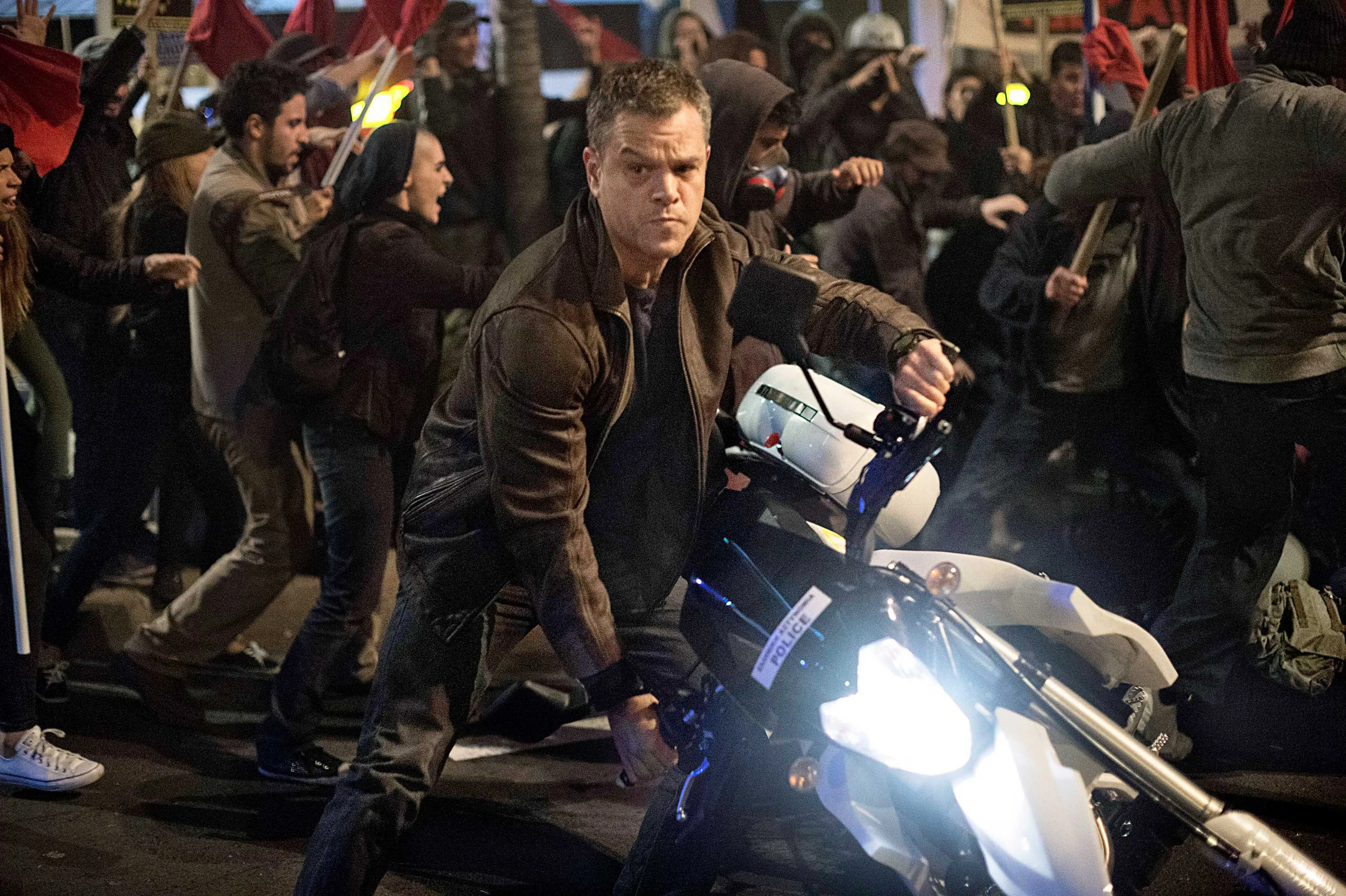 bourne-jason-matt-damon-paul-greengrass-action-film-julia-stiles