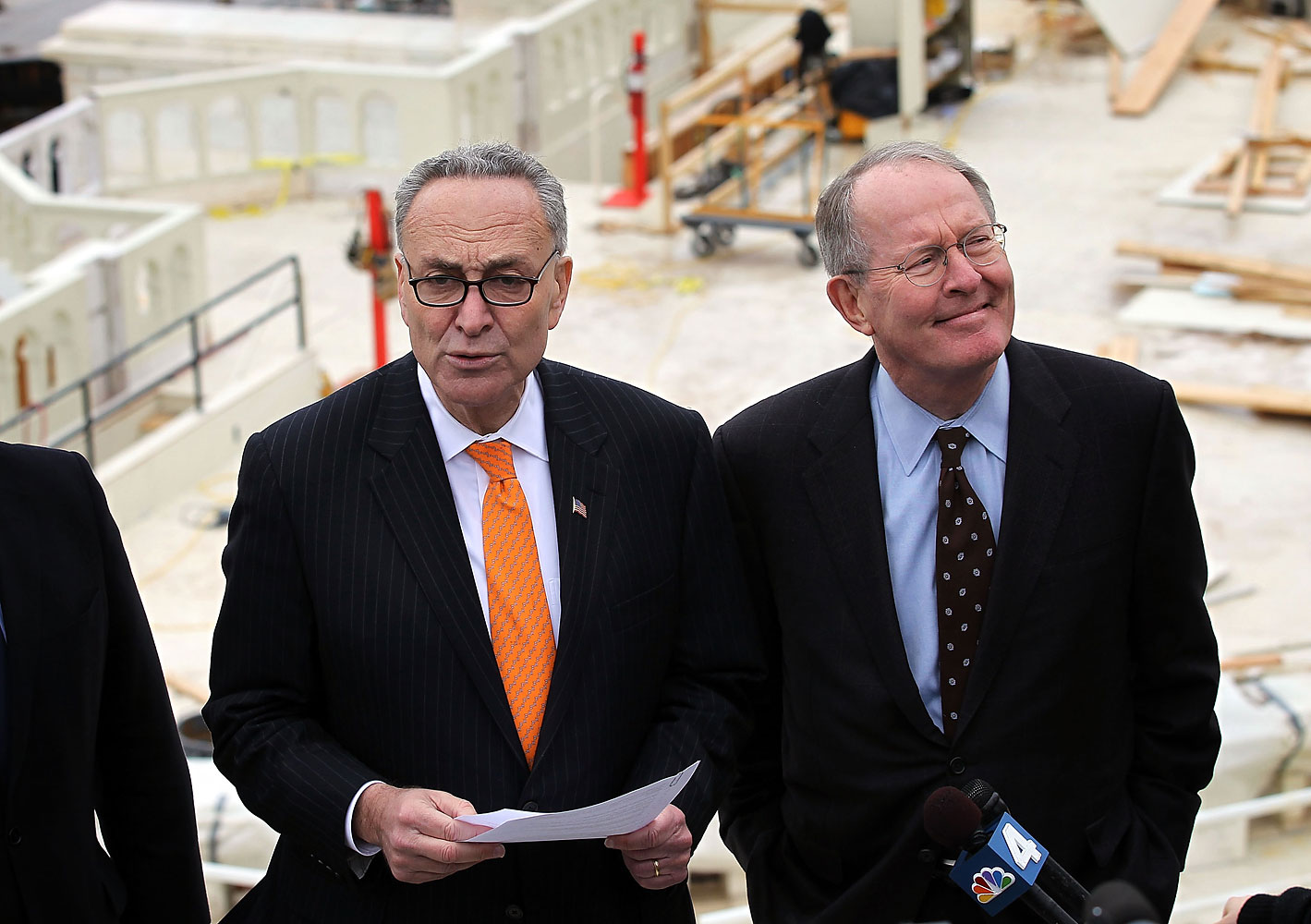Sens. Schumer And Alexander Host Media At Construction Of Inaugural Platform