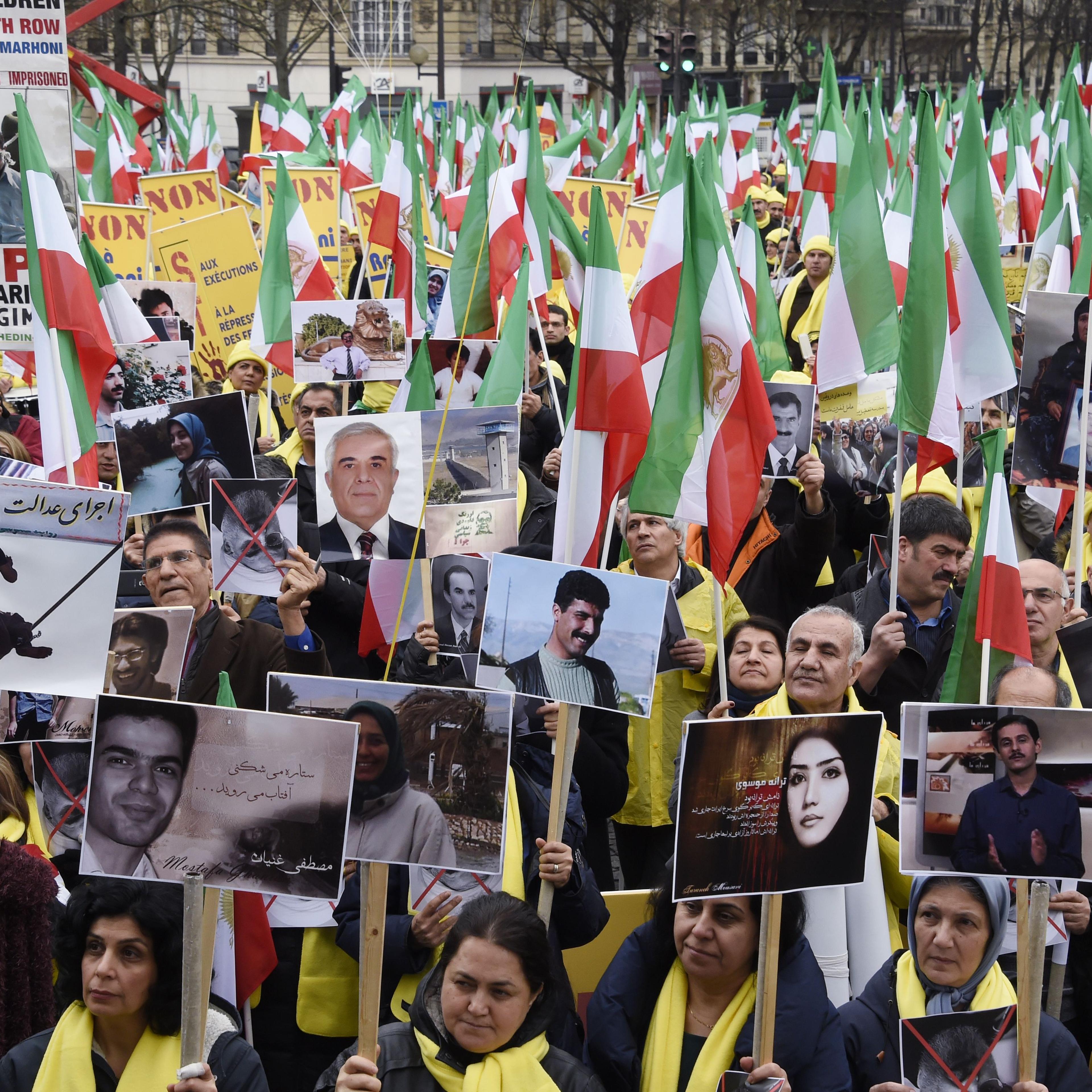 TOPSHOT-FRANCE-IRAN-POLITICS