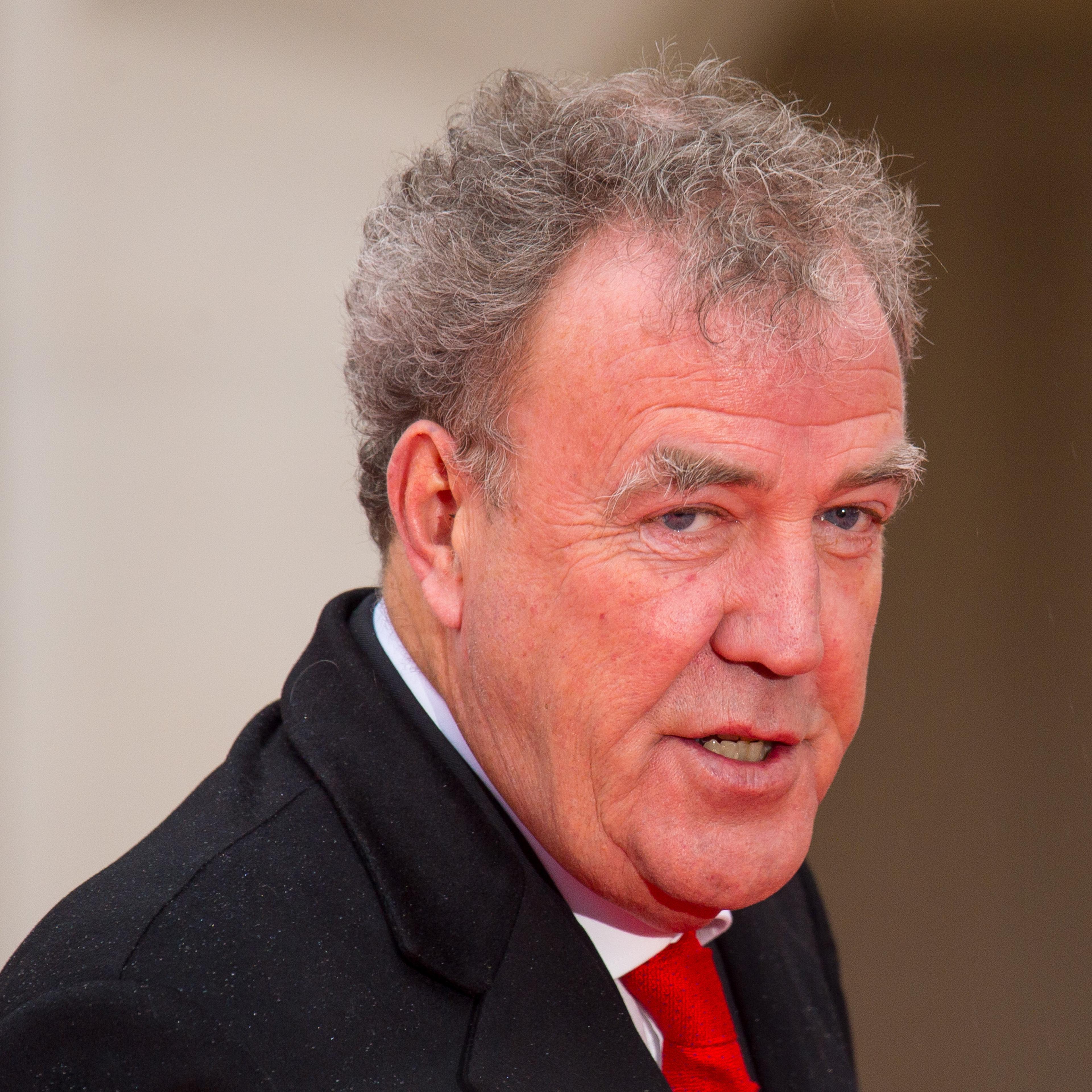 Jeremy Clarkson Apologies to Top Gear Producer and Settles Dispute