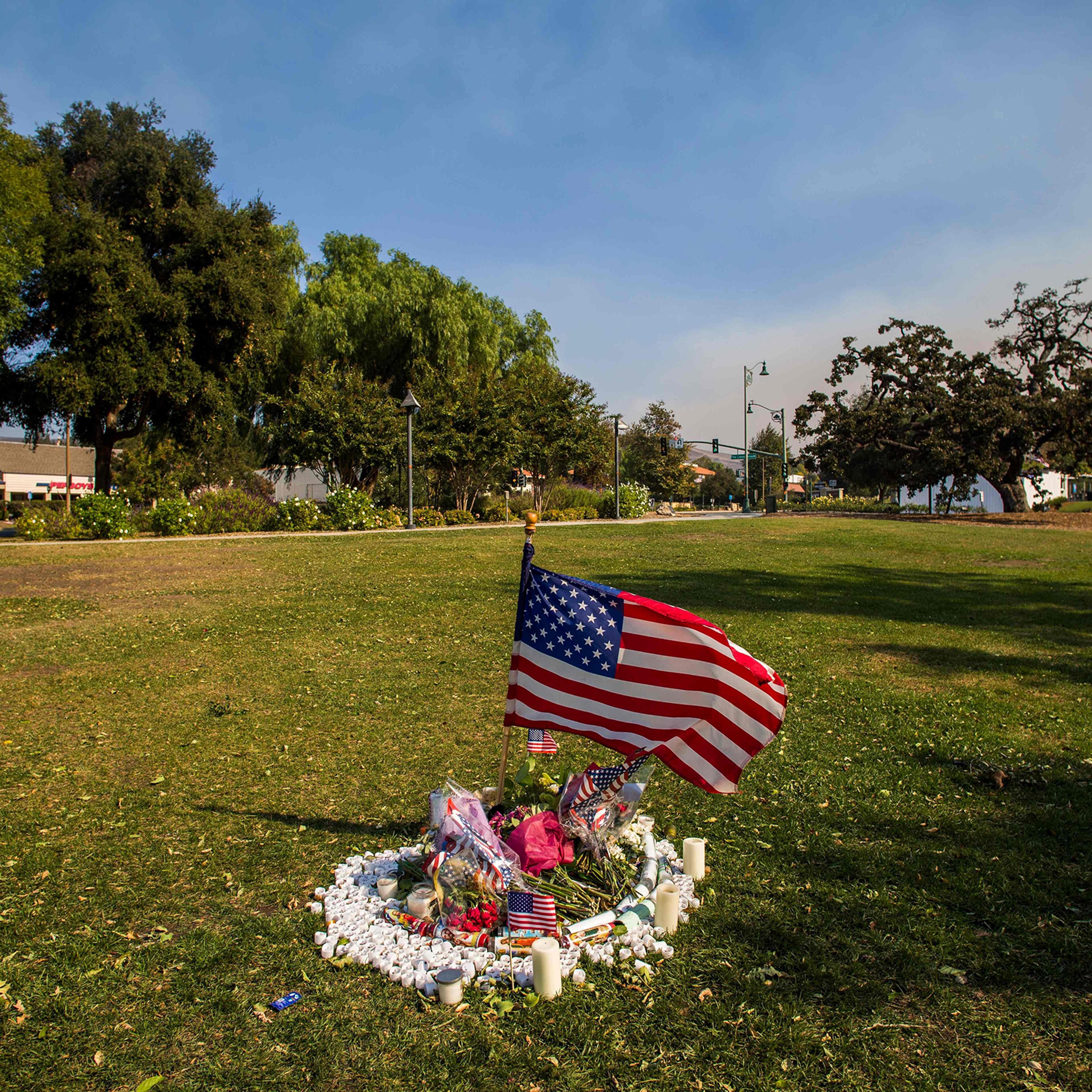 A memorial for the victims of the Thousand Oaks shooting