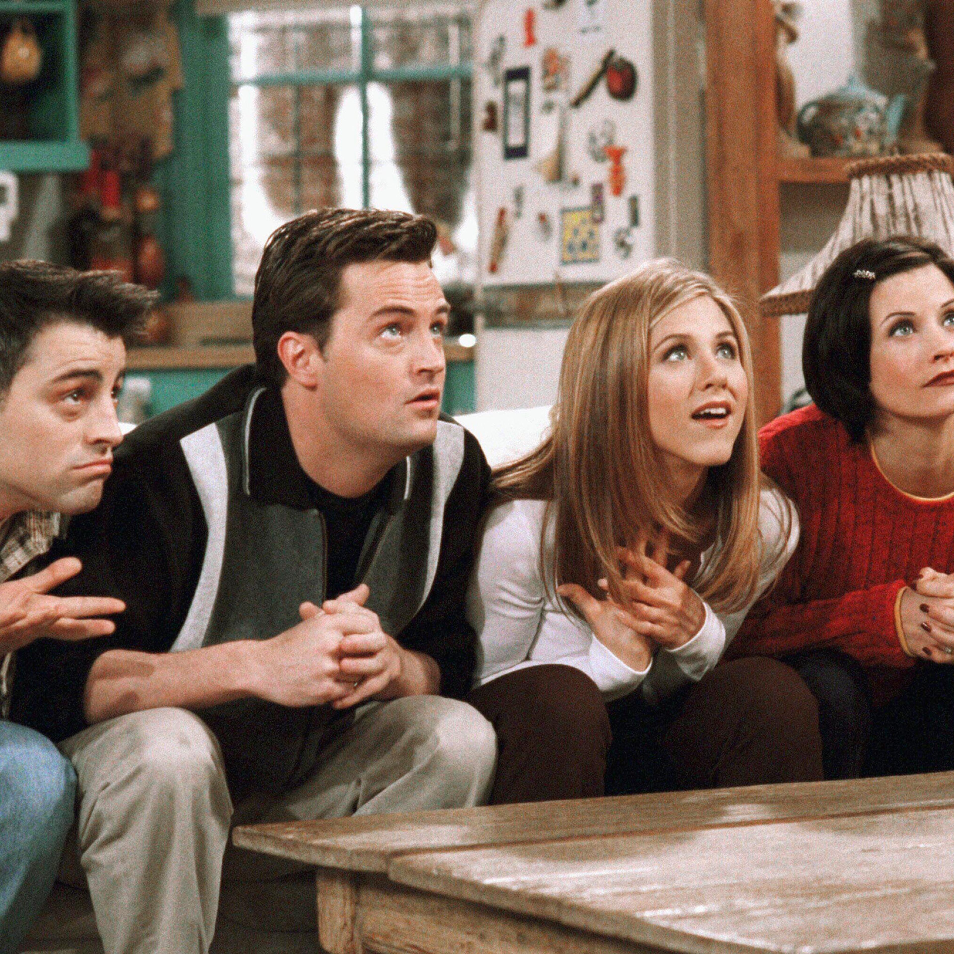 FRIENDS -- "The One With The Embryos" -- Episode 12 -- Aired 1/15/1998 -- Pictured: (l-r) Matt Le Blanc as Joey Tribbiani, Matthew Perry as Chandler Bing, Jennifer Aniston as Rachel Green, Courteney Cox as Monica Geller (Photo by NBC/NBCU Photo Bank via