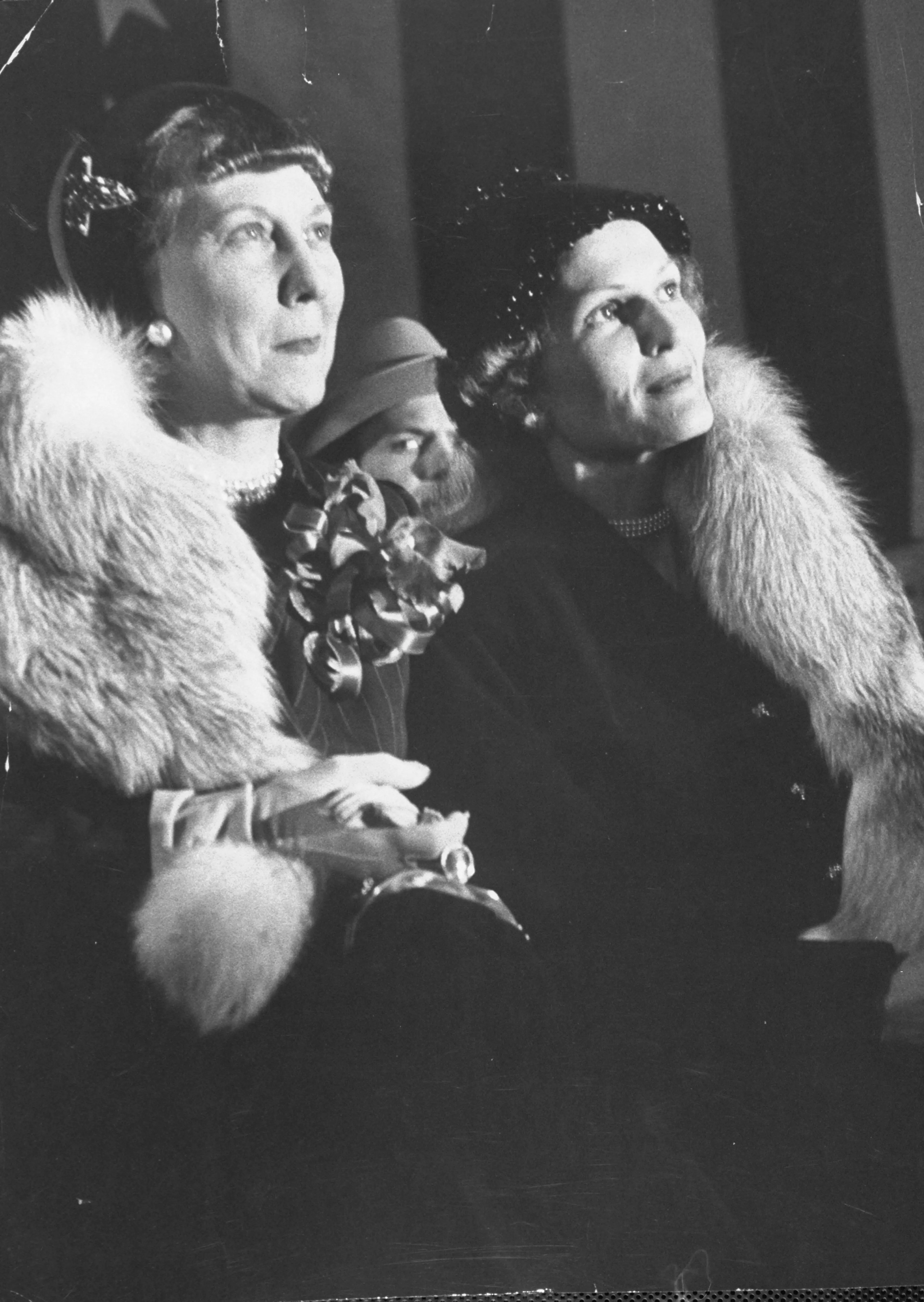 First Lady Fashion Mrs. Richard M. Nixon;Mrs. Dwight D. Eisenhower