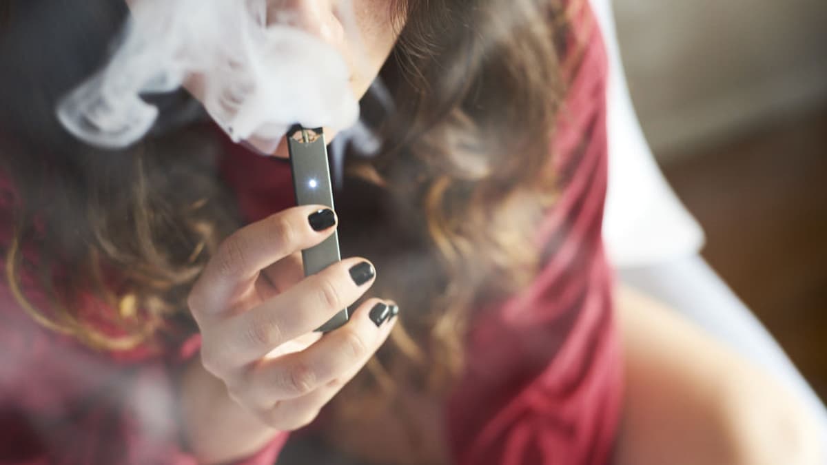 e cigarette lawsuit Juul Settles $40 Million for Marketing E-Cigs to Teens Juul lawsuit settlement: Electronic cigarette