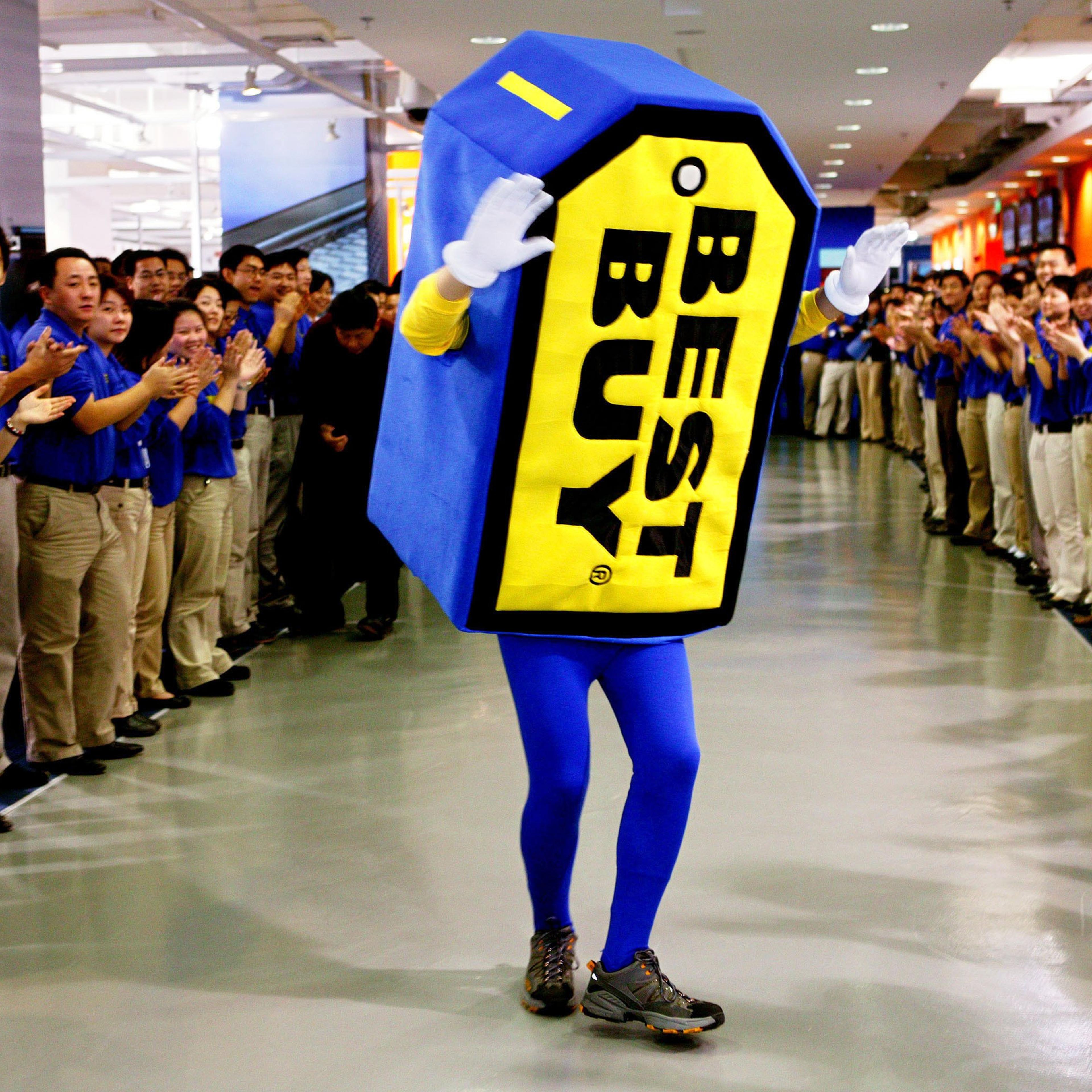 Best Buy to Open in Shanghai