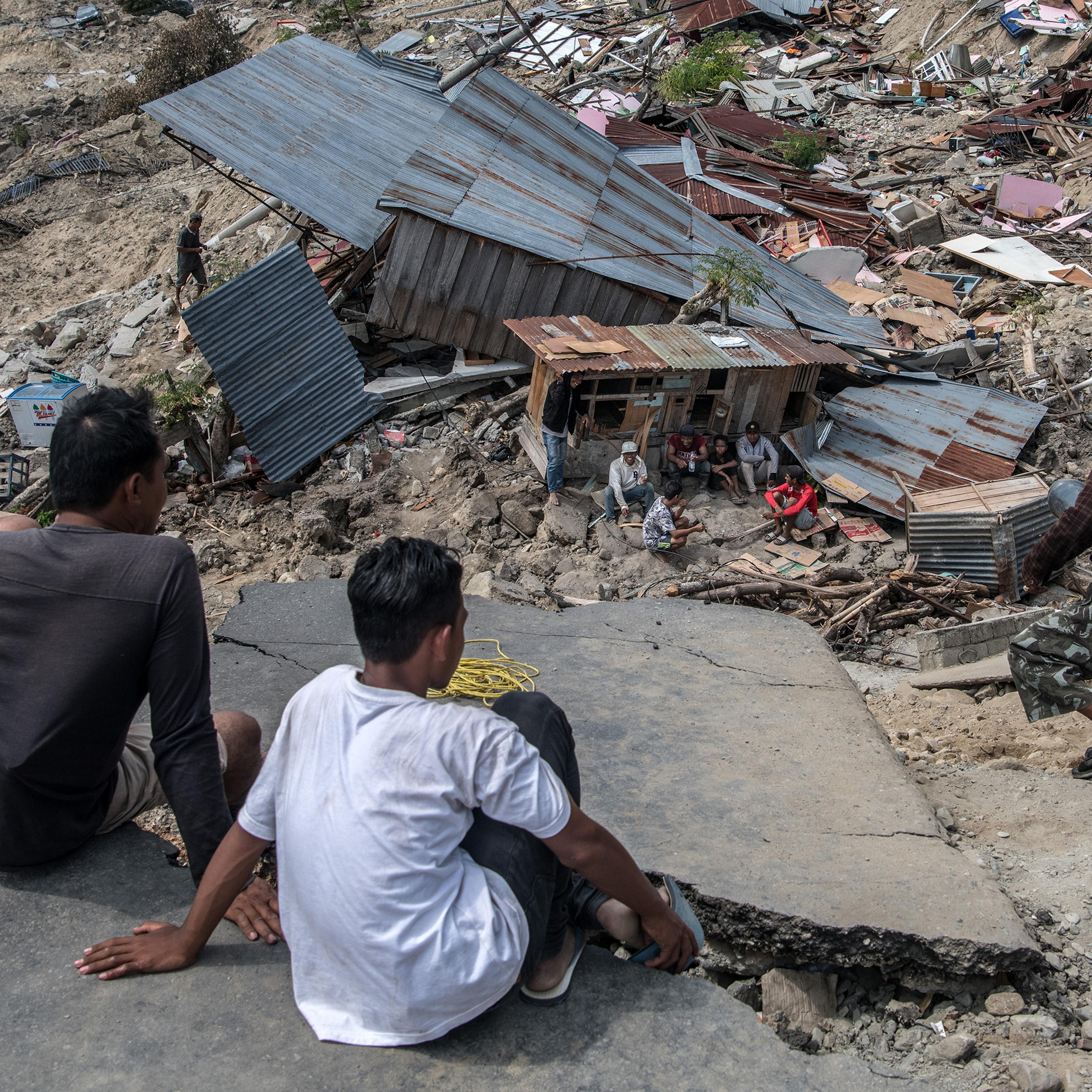 Deadly Earthquake and Tsunami Hits Indonesia's Island of Sulawesi