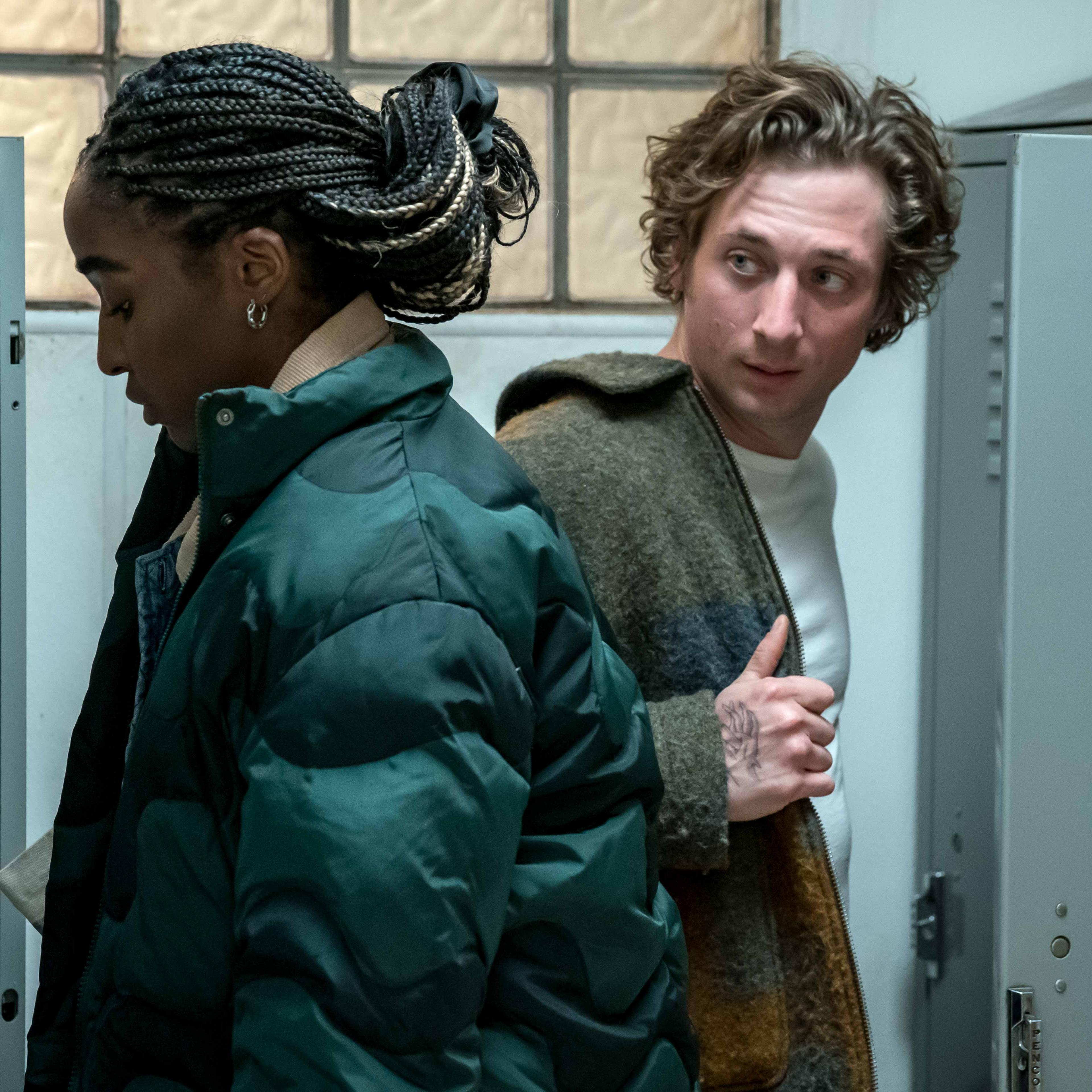 “THE BEAR” — “Beef” — Season 2, Episode 1 (Airs Thursday, June 22nd) Pictured: (l-r) Jeremy Allen White as Carmen “Carmy” Berzatto, Ayo Edebiri as Sydney Adamu. CR: Chuck Hodes/FX.