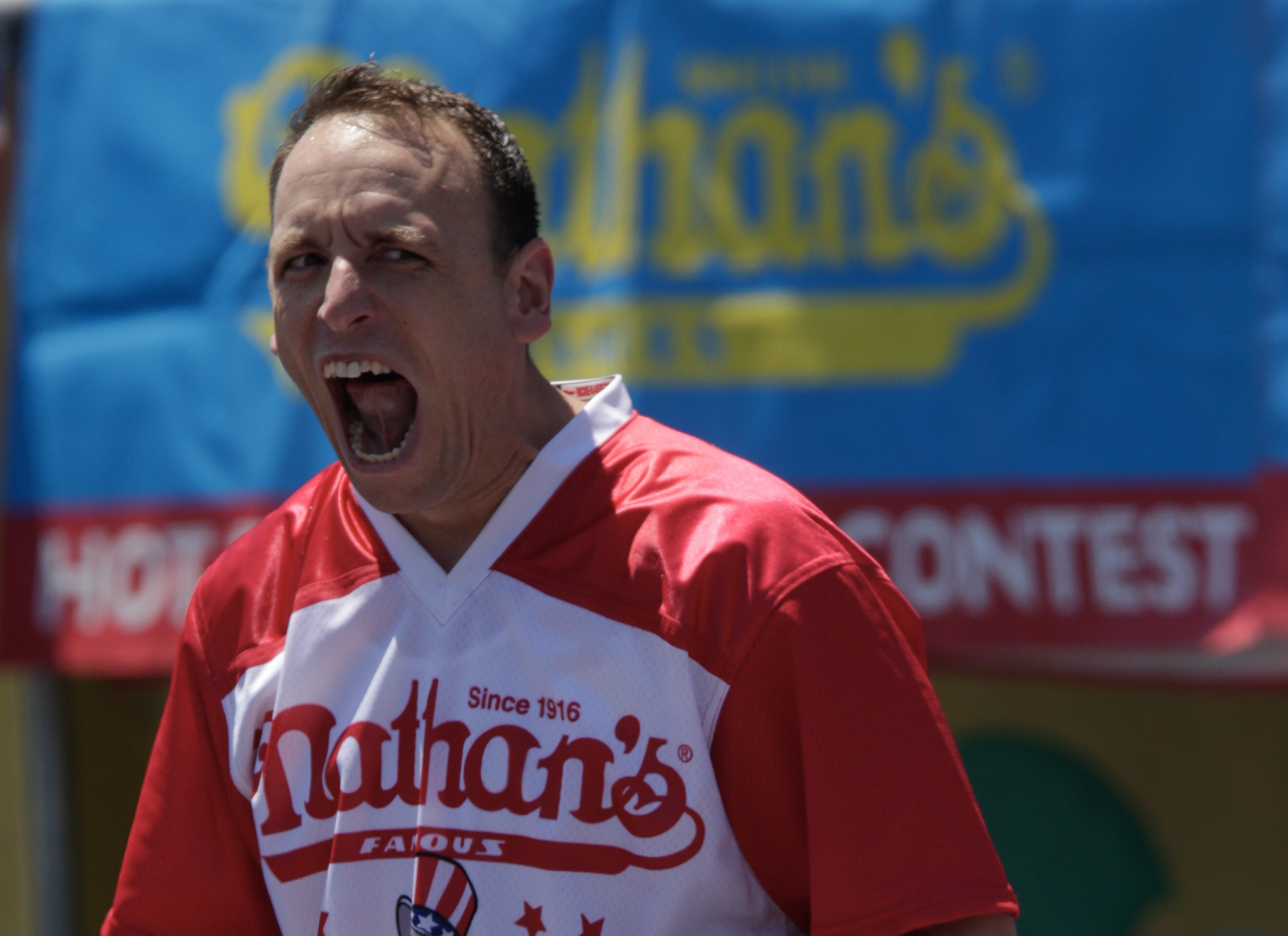 Joe Chestnut Wins 2019 Nathan's Hot Dog Eating Conest