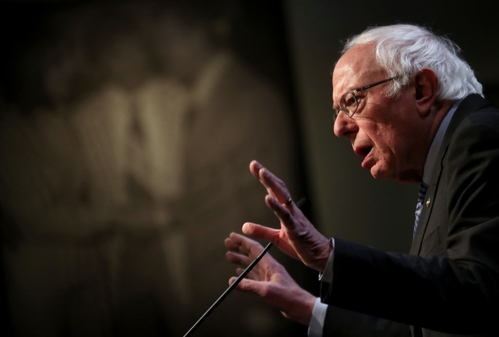 Democratic Presidential Candidate Sen. Bernie Sanders (I-VT)Speaks To Voters At Saint Anselm College