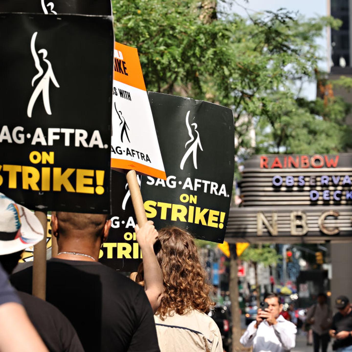 SAG-AFTRA Members Join The Picket Line In New York City