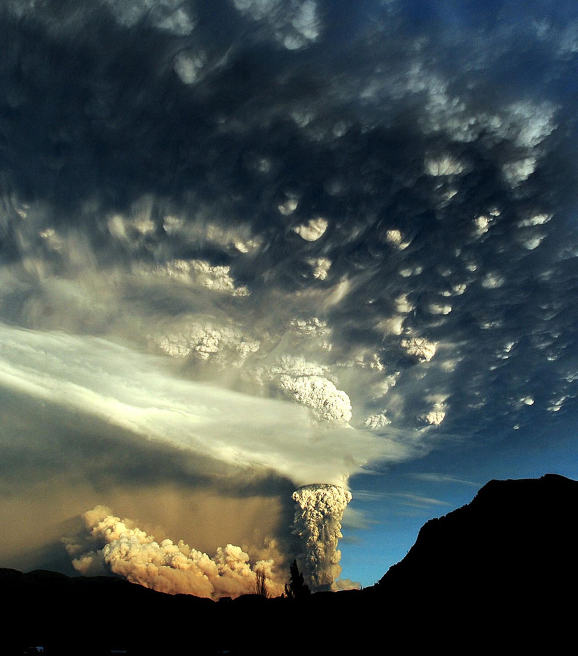 A cloud of ash billowing from Puyehue volcano near Osorno, Chile, on June 5, 2011.