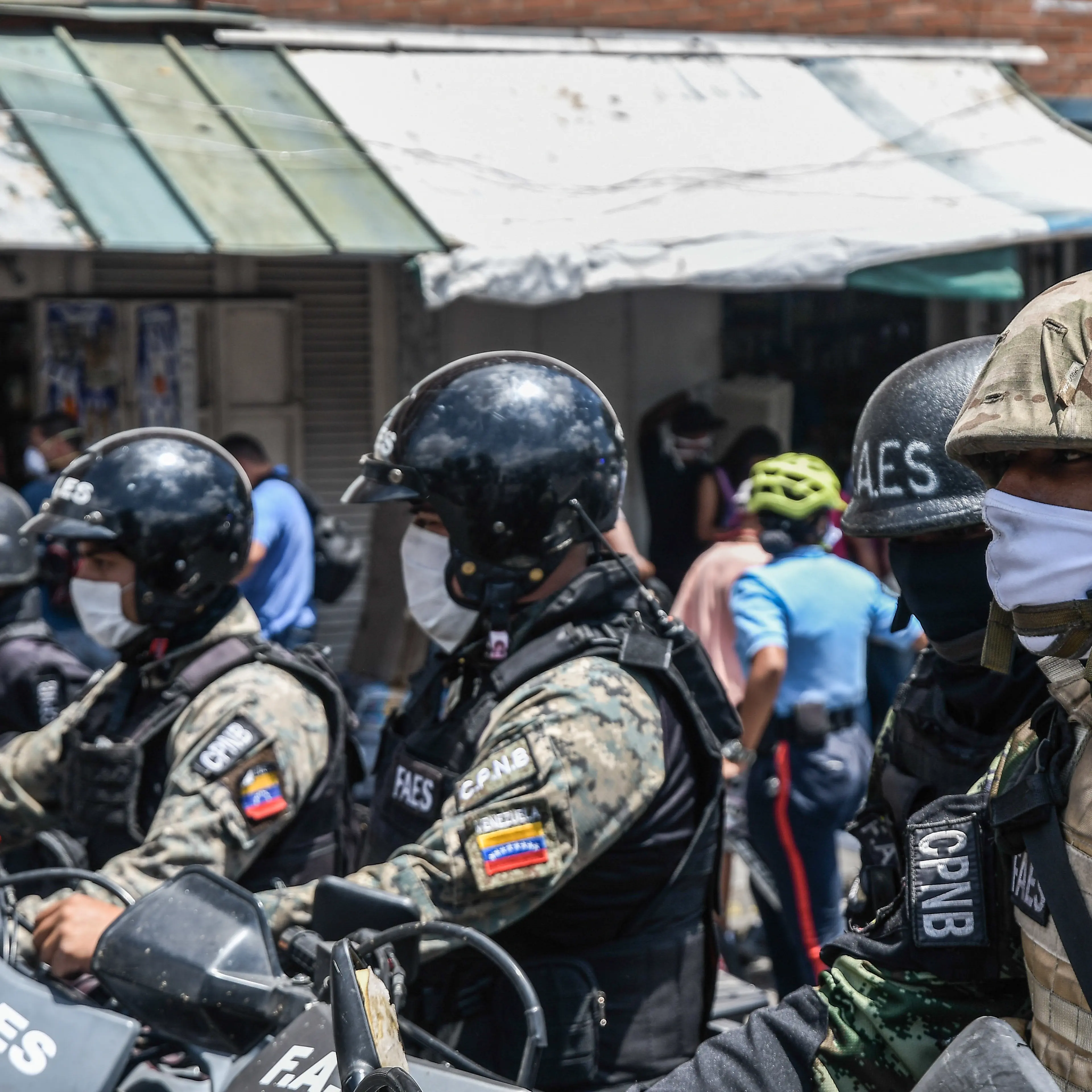 Venezuela-Police-Coronavirus-Quarantine