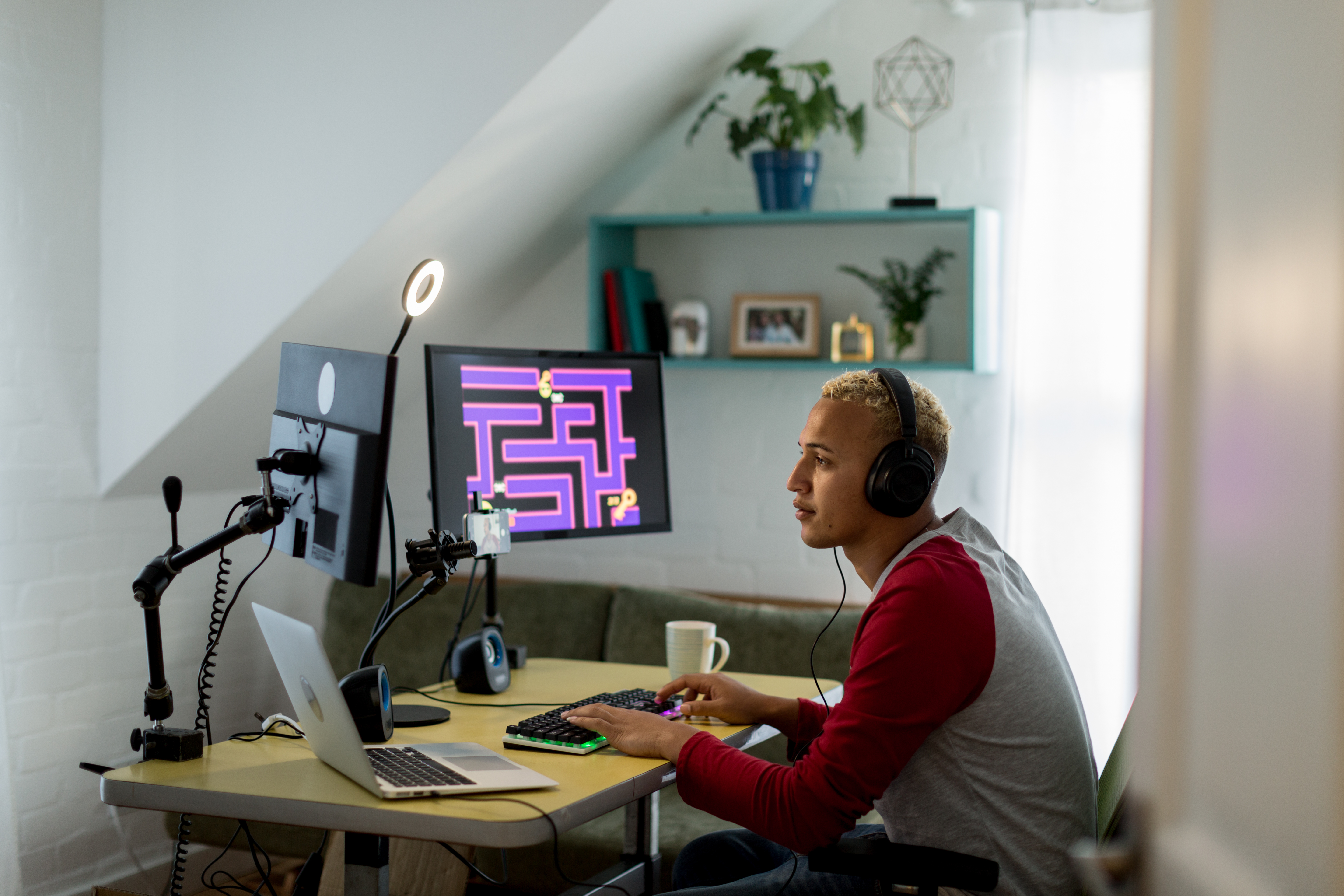 tiktok-live-twitch-streaming