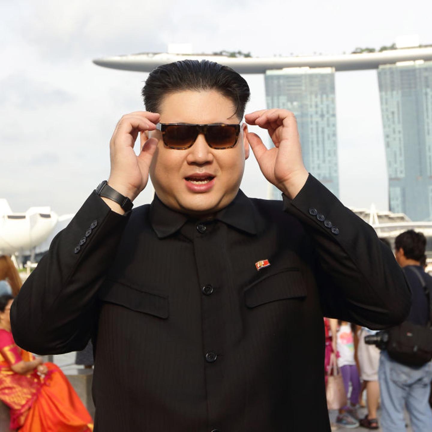 Kim Jong Un Impersonator Makes An Appearance in Singapore